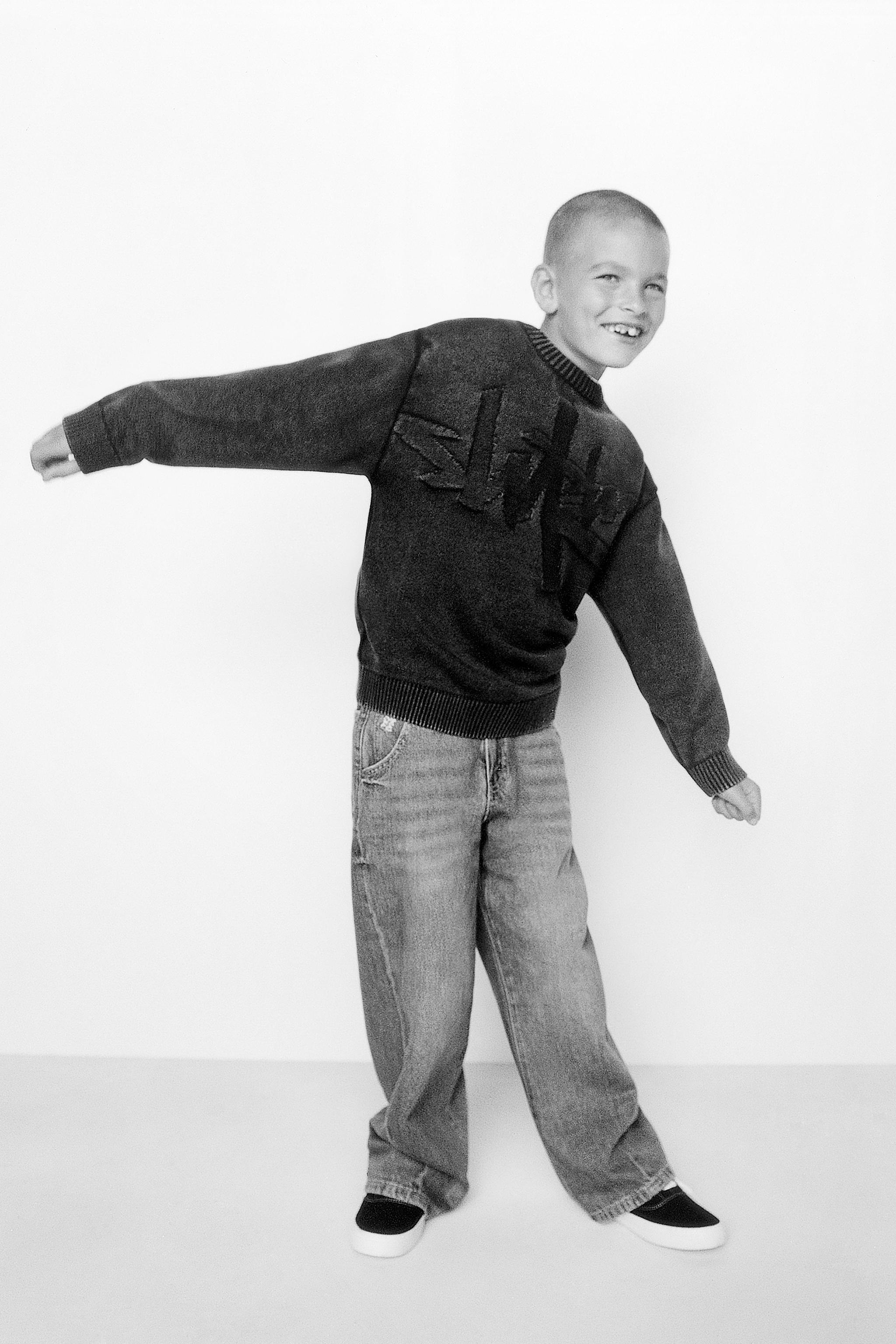 ACID WASH KNIT SWEATER