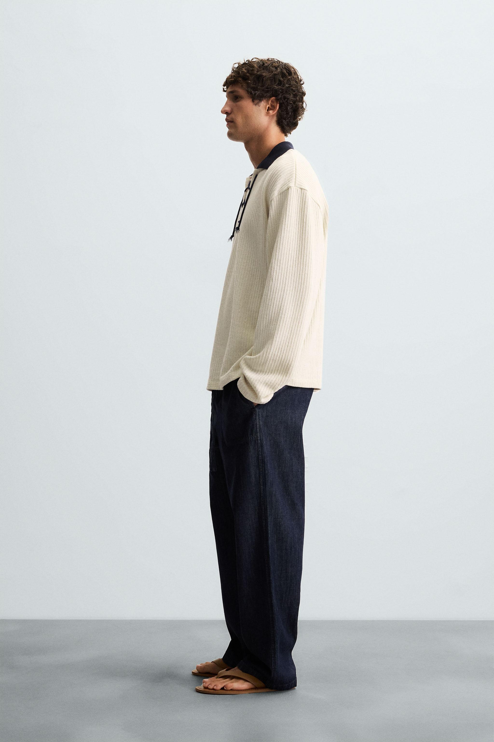 TEXTURED DRAWSTRING SWEATSHIRT