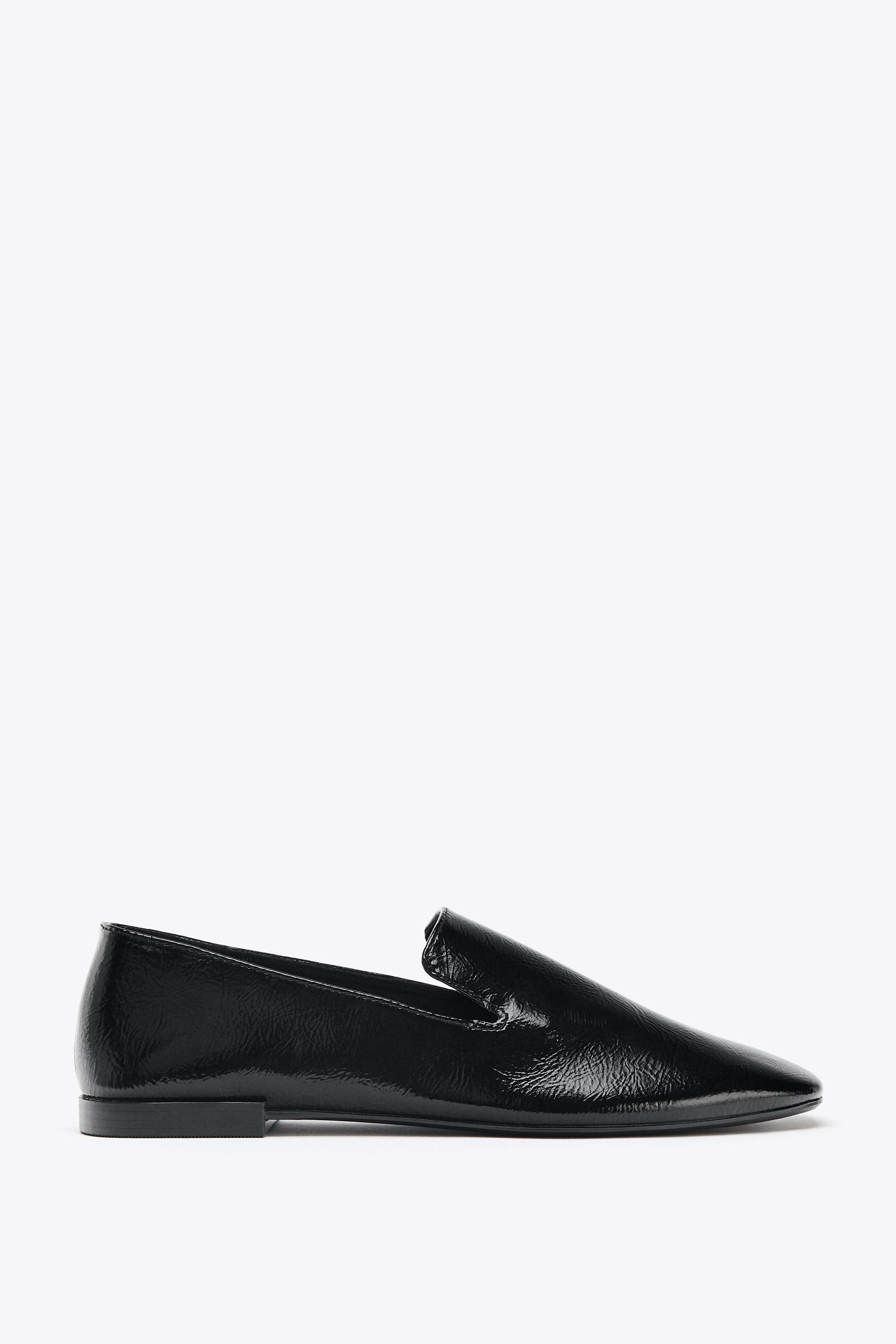 PATENT EFFECT LOAFERS