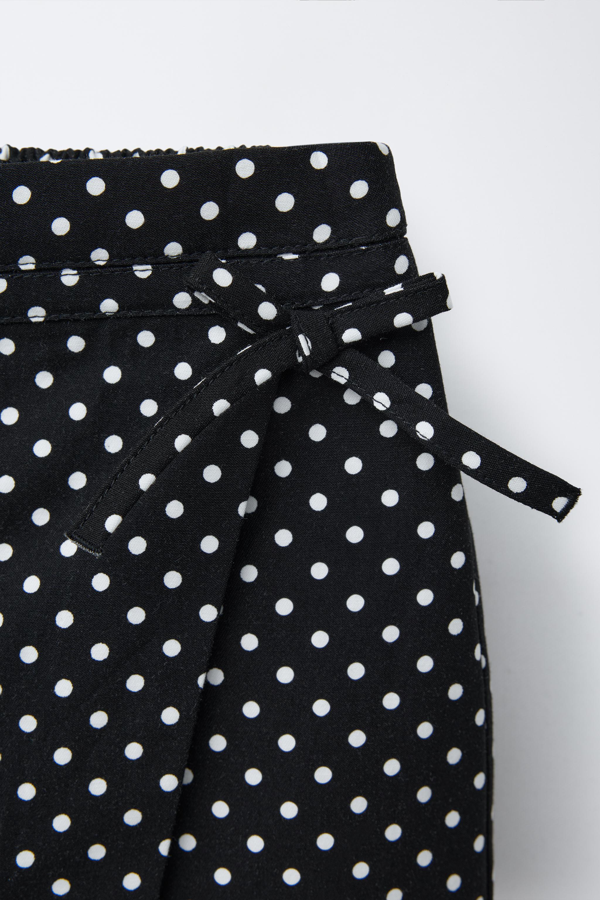 POLKA DOT SKORT
