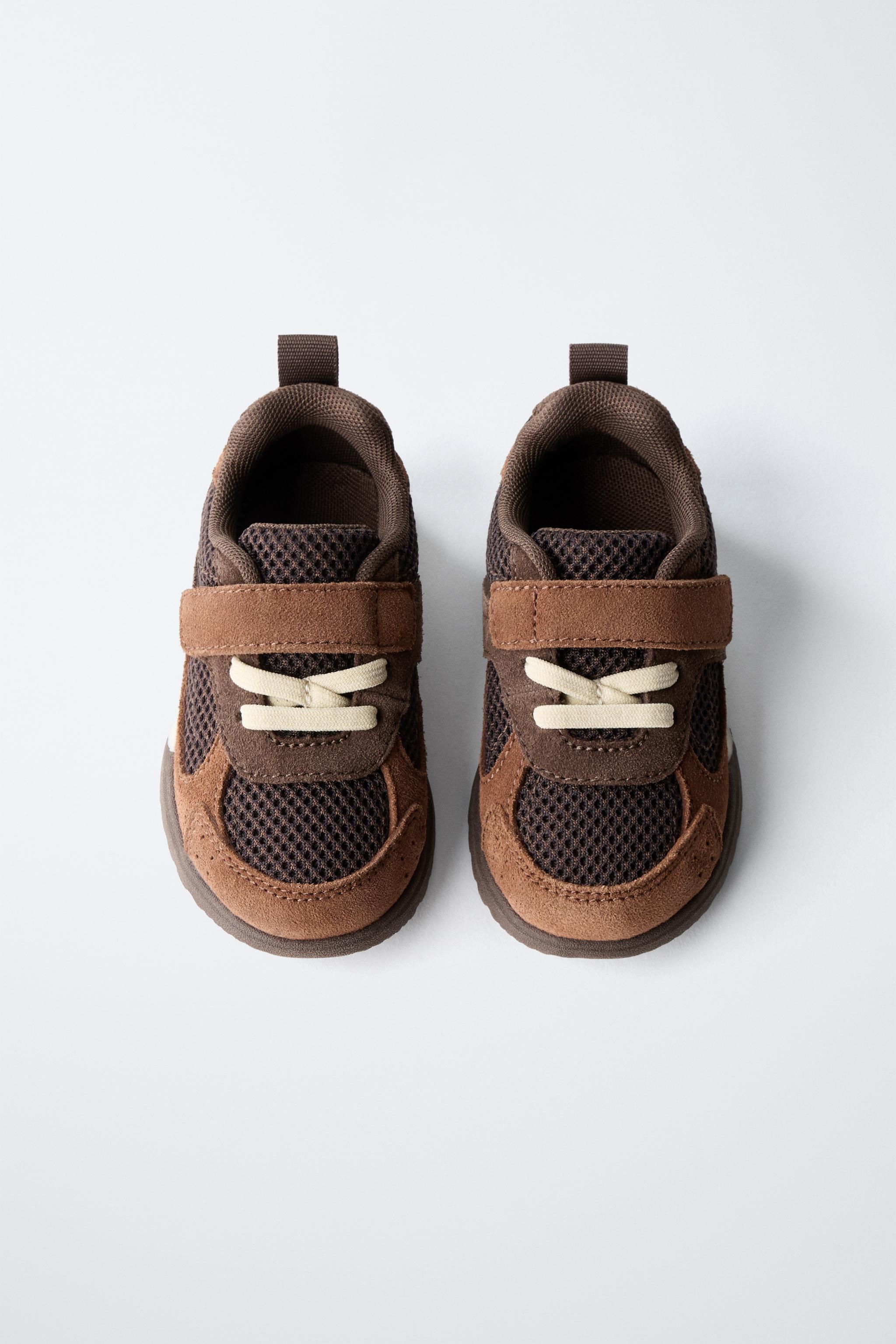 BAREFOOT MULTI-PIECE SNEAKERS