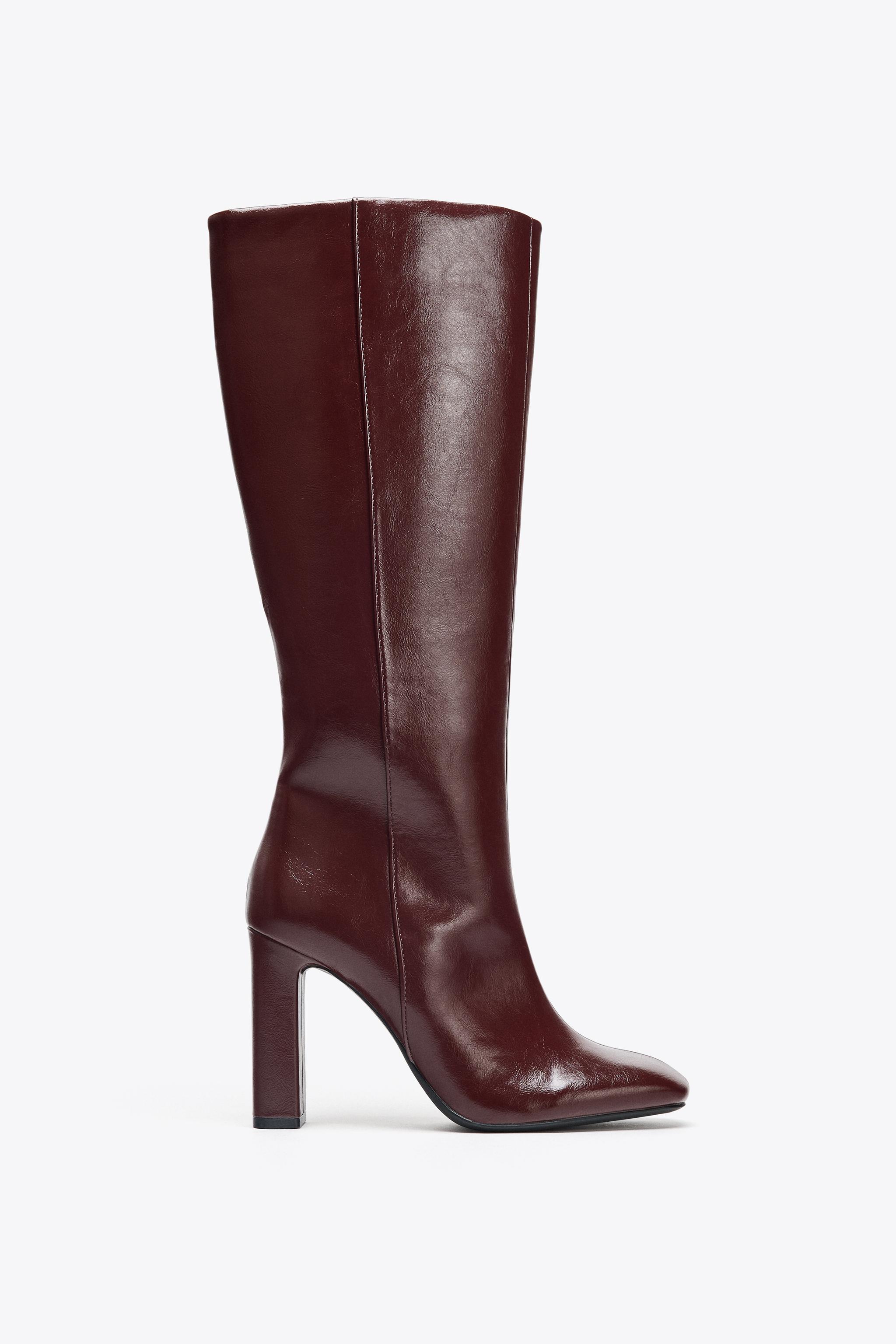 WIDE HEELED BOOTS