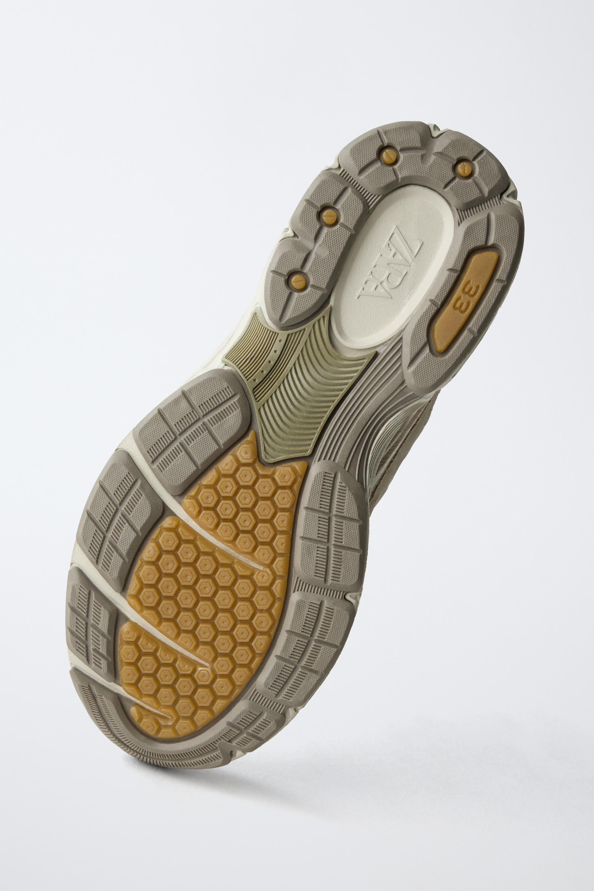 MULTI-PIECE SNEAKERS