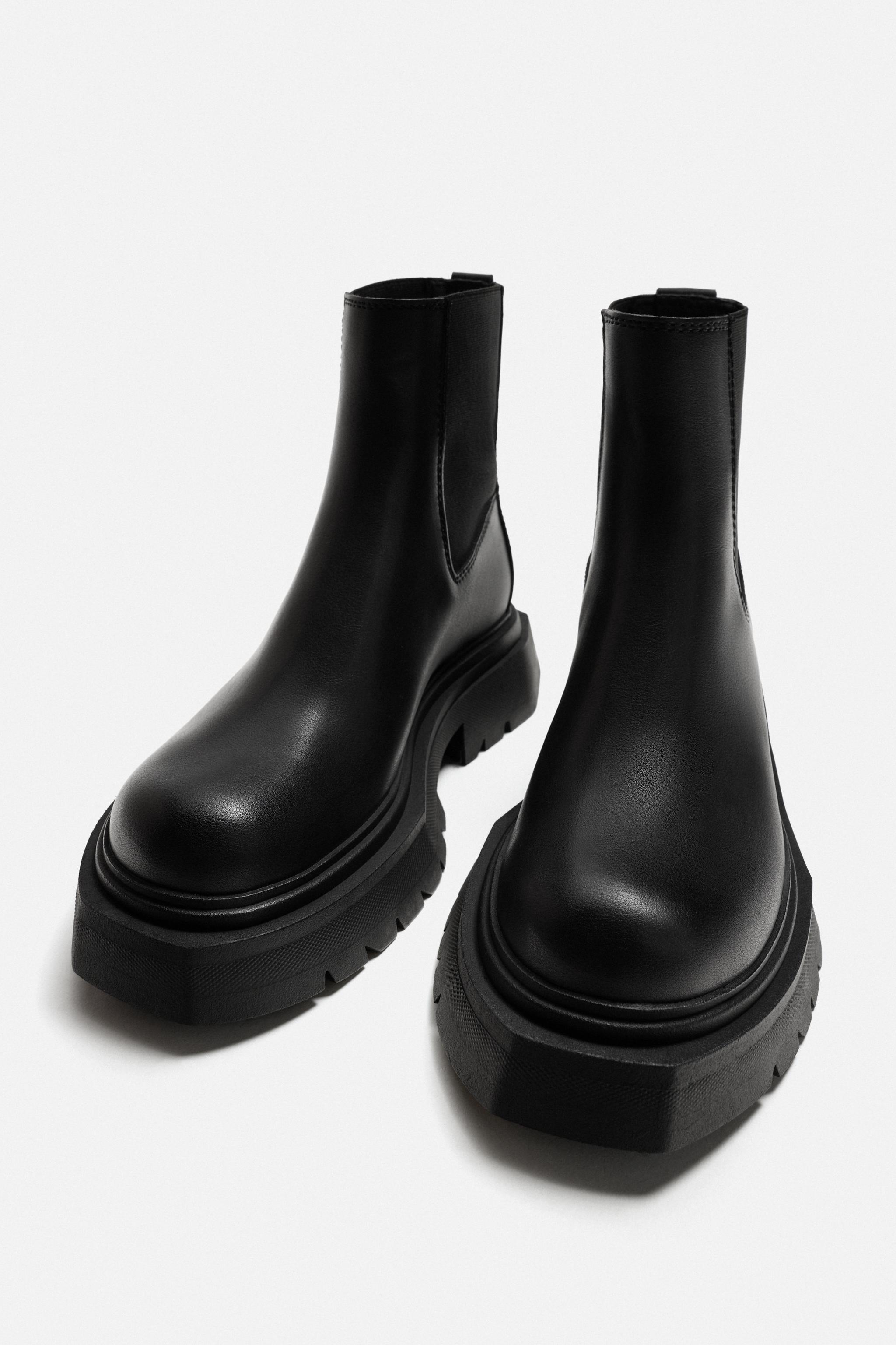 CHUNKY CHELSEA BOOTS