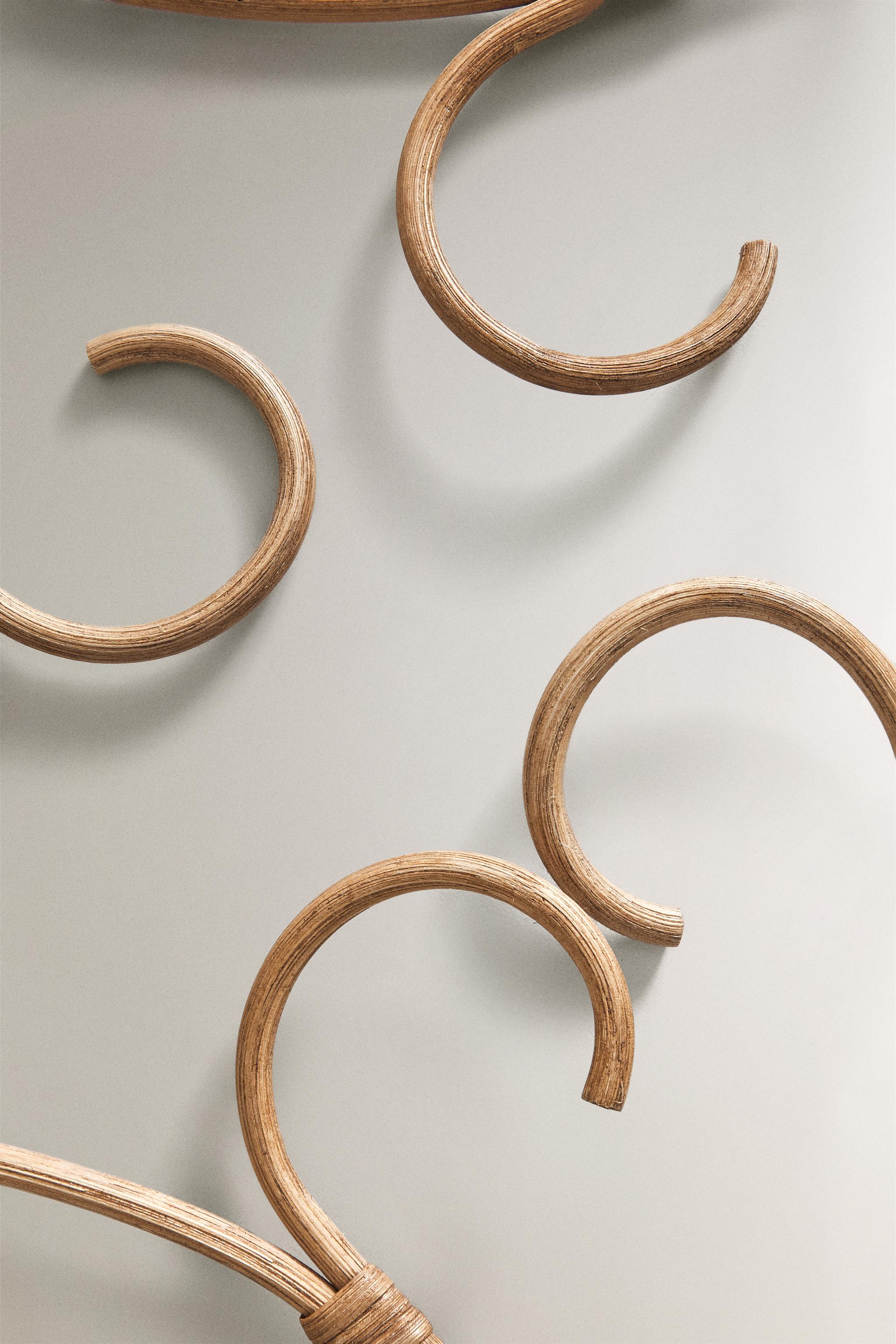 SET OF BABY RATTAN HANGERS (SET OF 4)