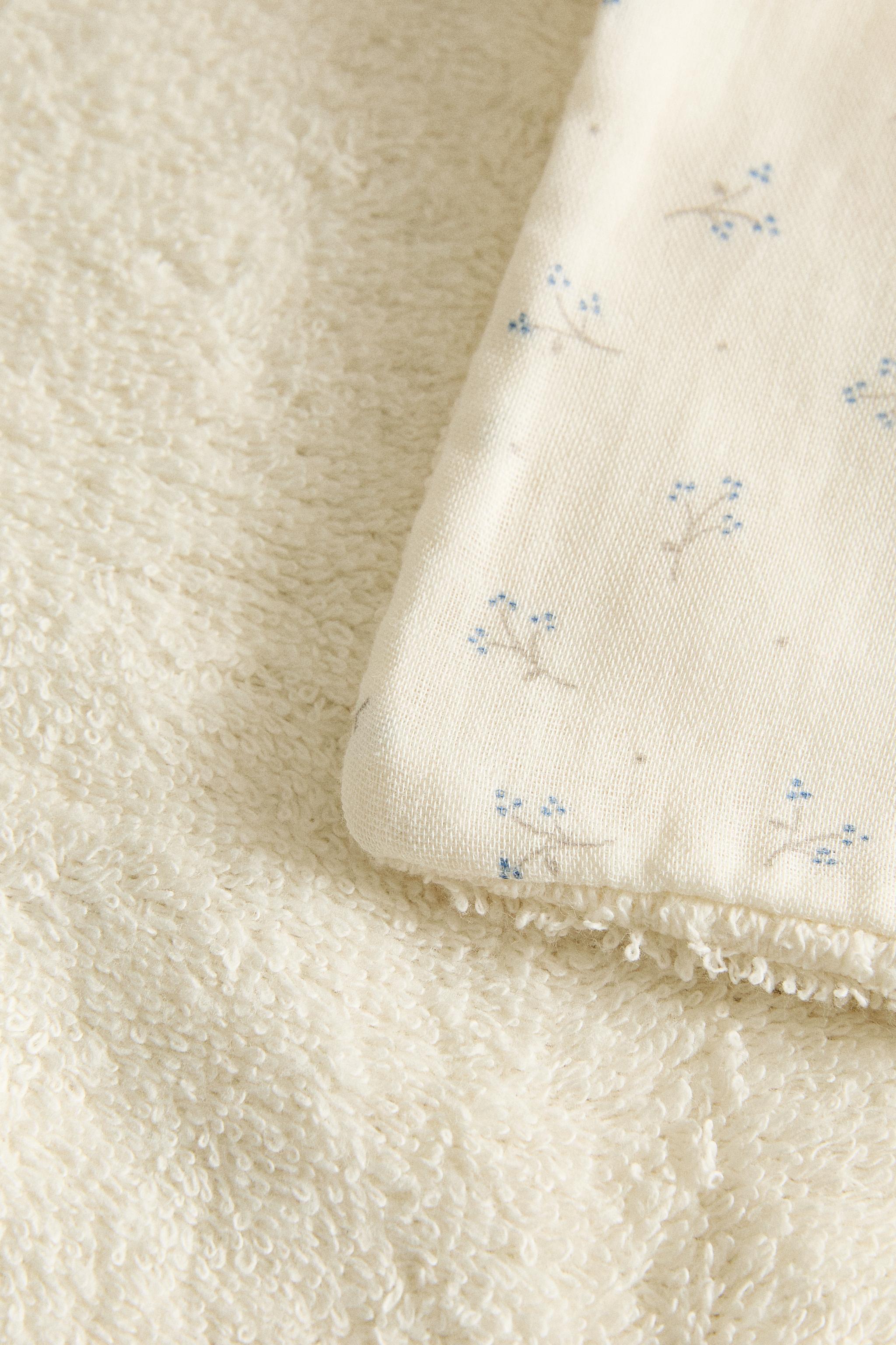 CHILDREN'S MINI TOWEL WITH MINI FLOWERS (SET OF 3)