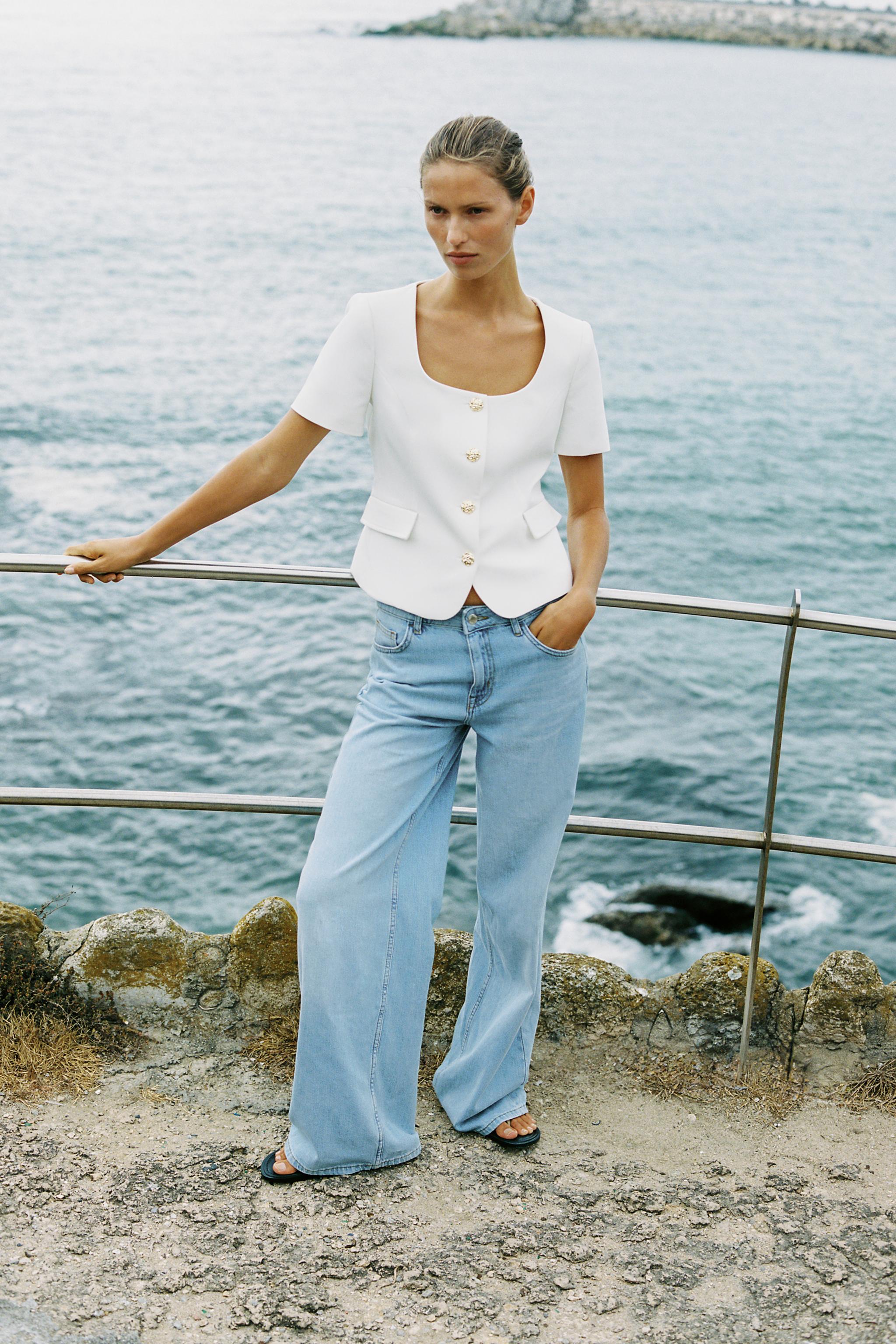 SQUARE NECK SHORT SLEEVE BLAZER