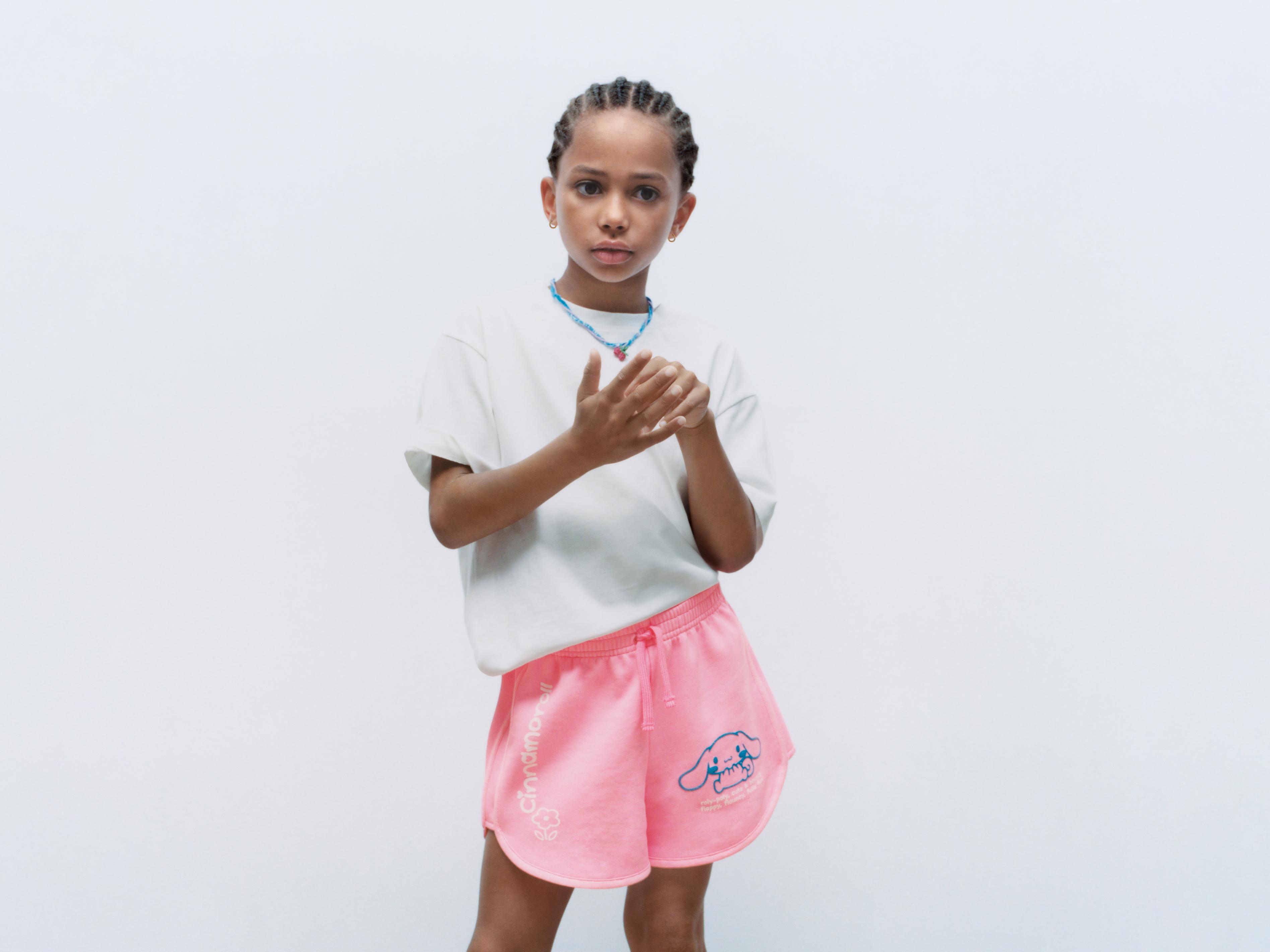 CINNAMOROLL © SANRIO EMBOSSED BERMUDA SHORTS