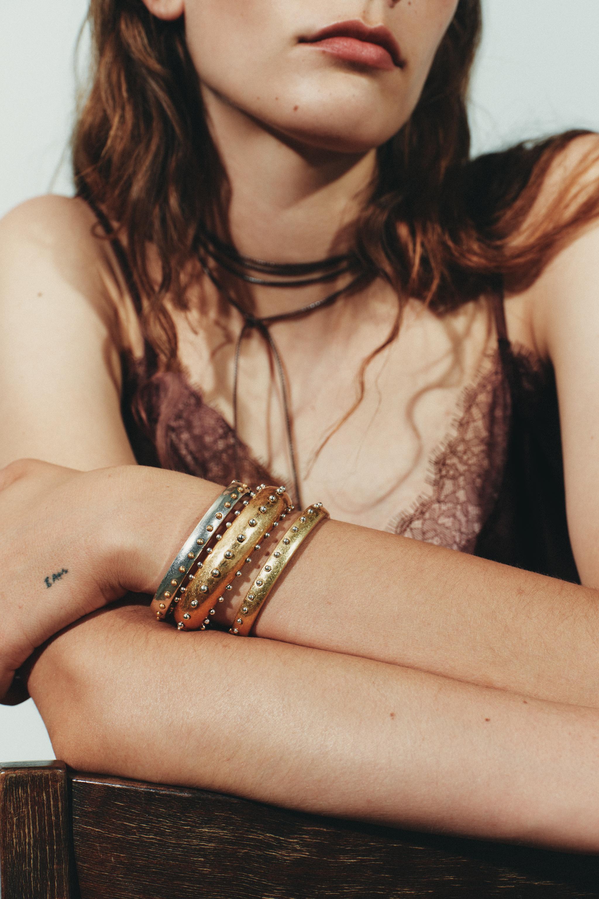 3-PACK OF METAL STUD BRACELETS