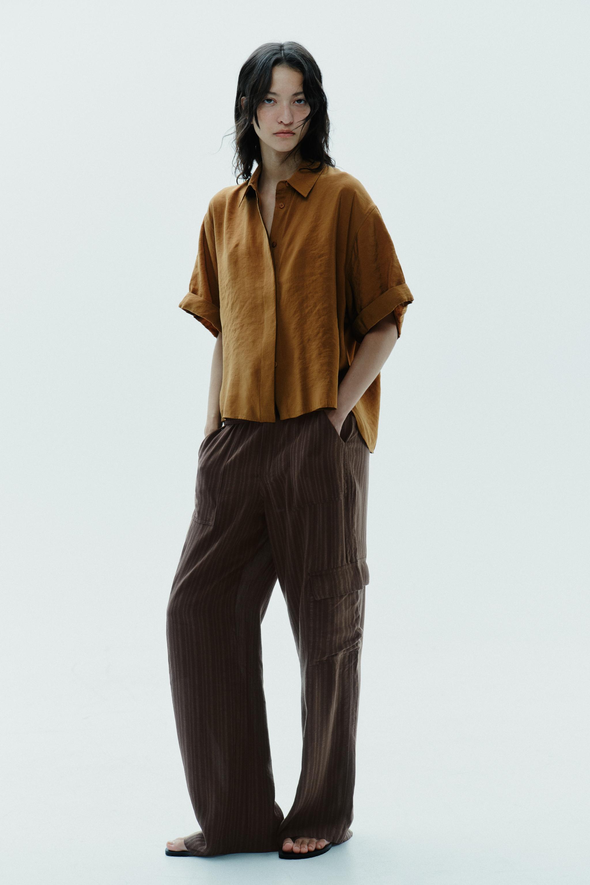 FLOWY SHORT SLEEVE SHIRT