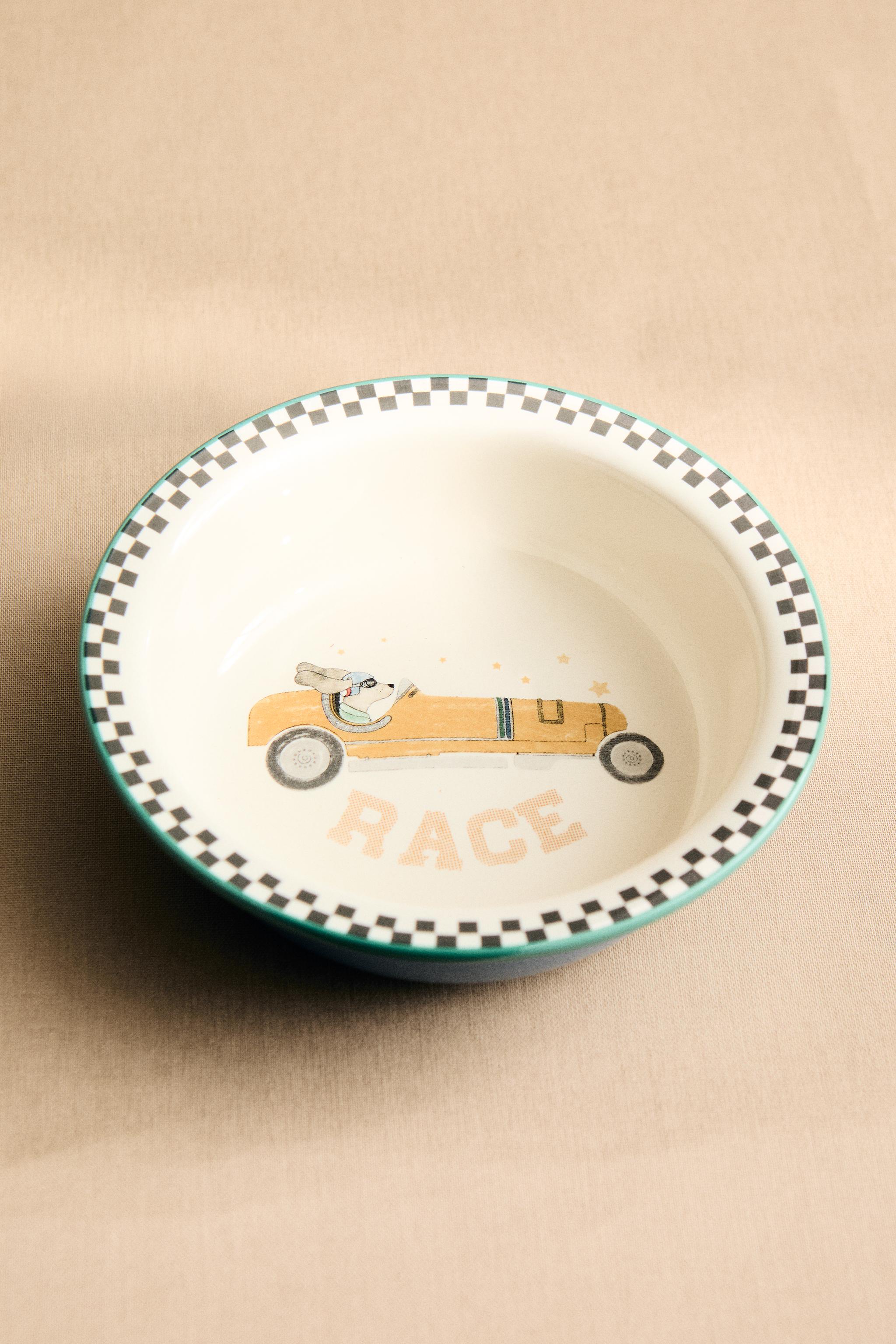 CHILDREN'S BOWL MADE OF CERAMIC WITH A RACING DOG DESIGN
