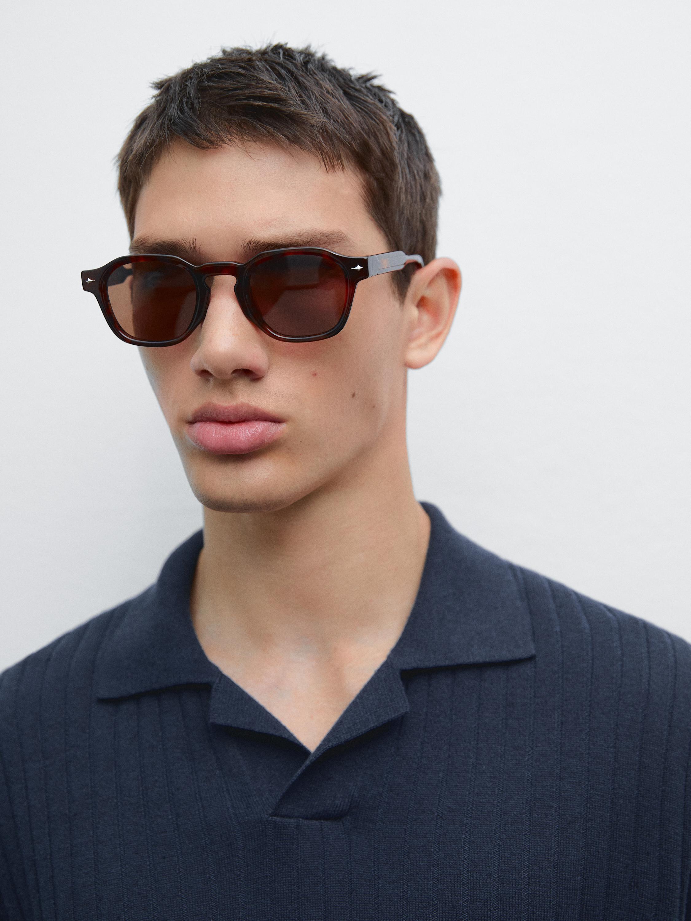 Ribbed knit short sleeve polo shirt