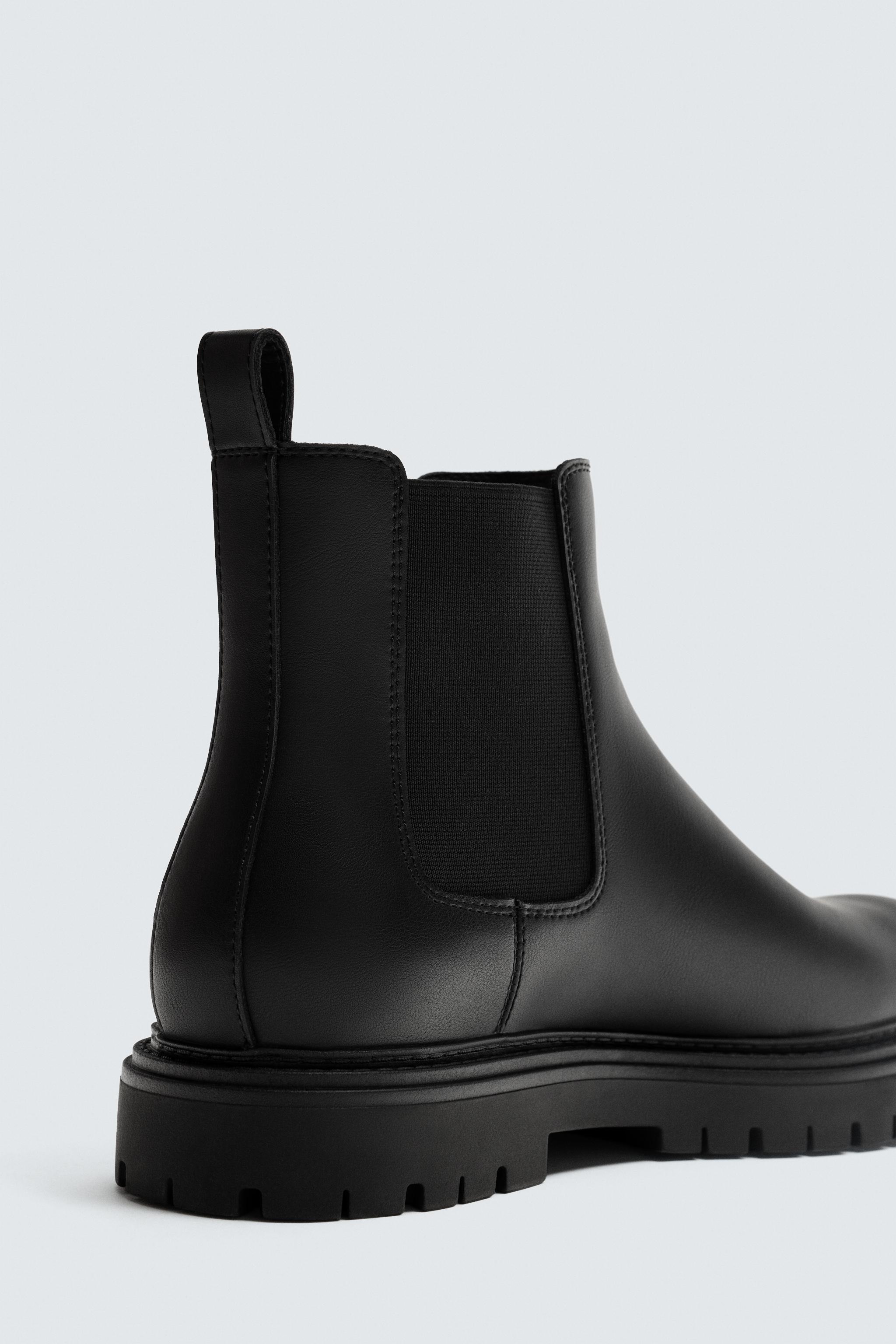 CHUNKY CHELSEA BOOTS