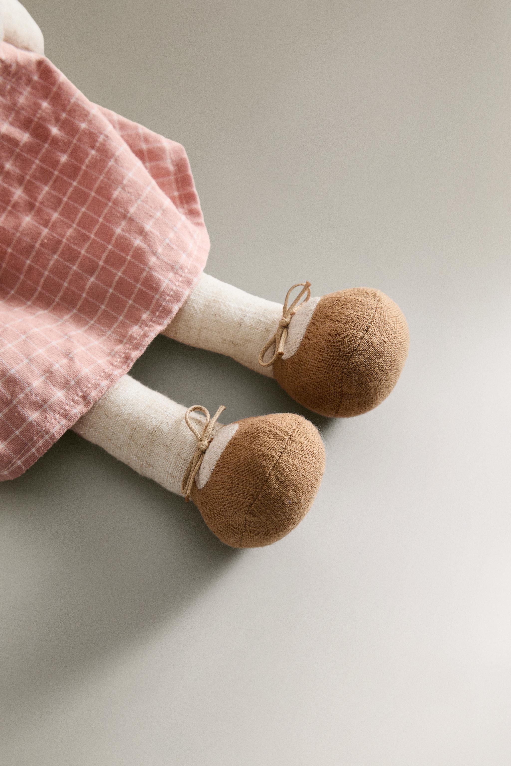 CHILDREN'S BUNNY PLUSH TOY