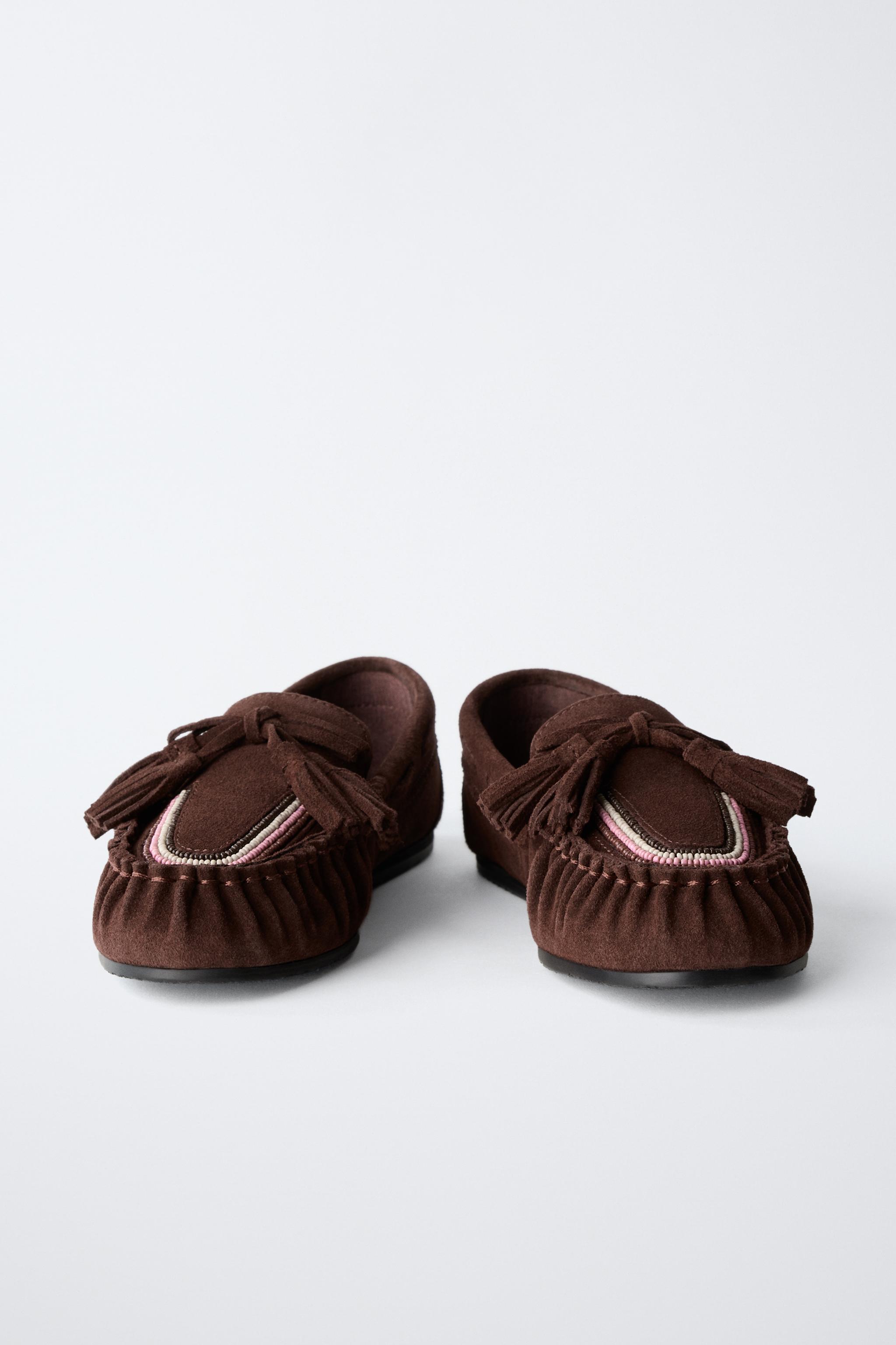 LEATHER TASSEL LOAFERS