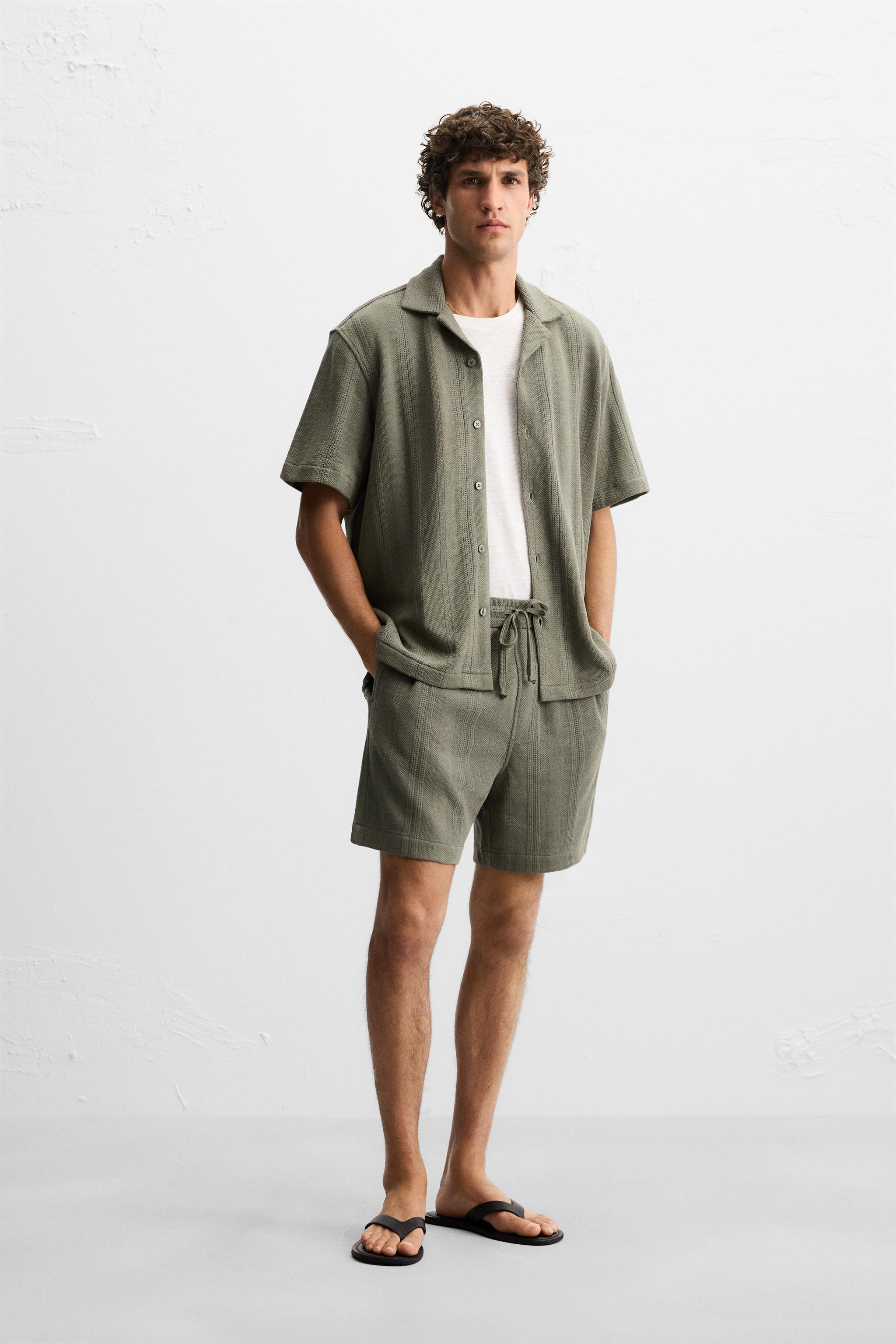 JACQUARD TEXTURED SHORTS