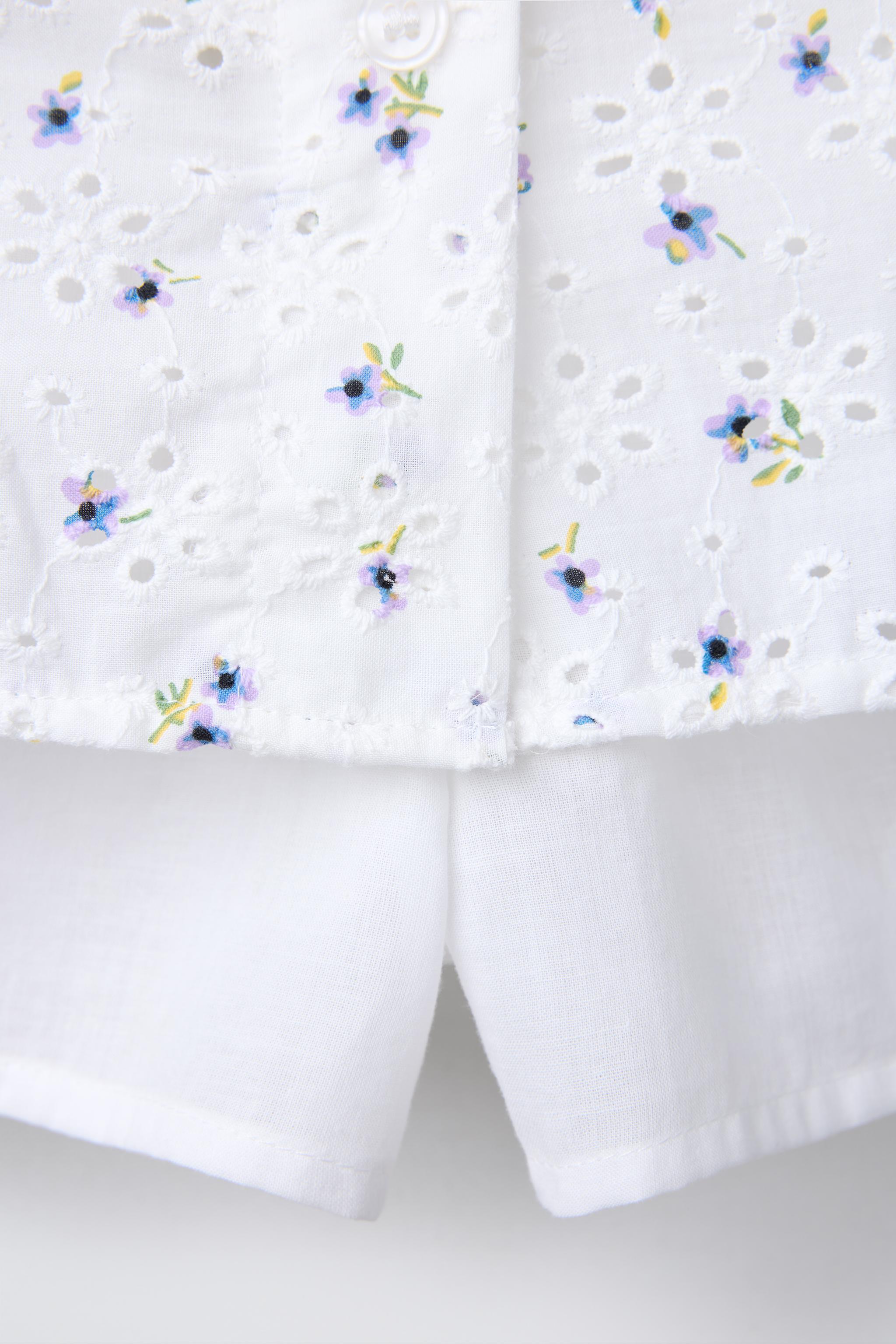 FLORAL EMBROIDERED SKORT