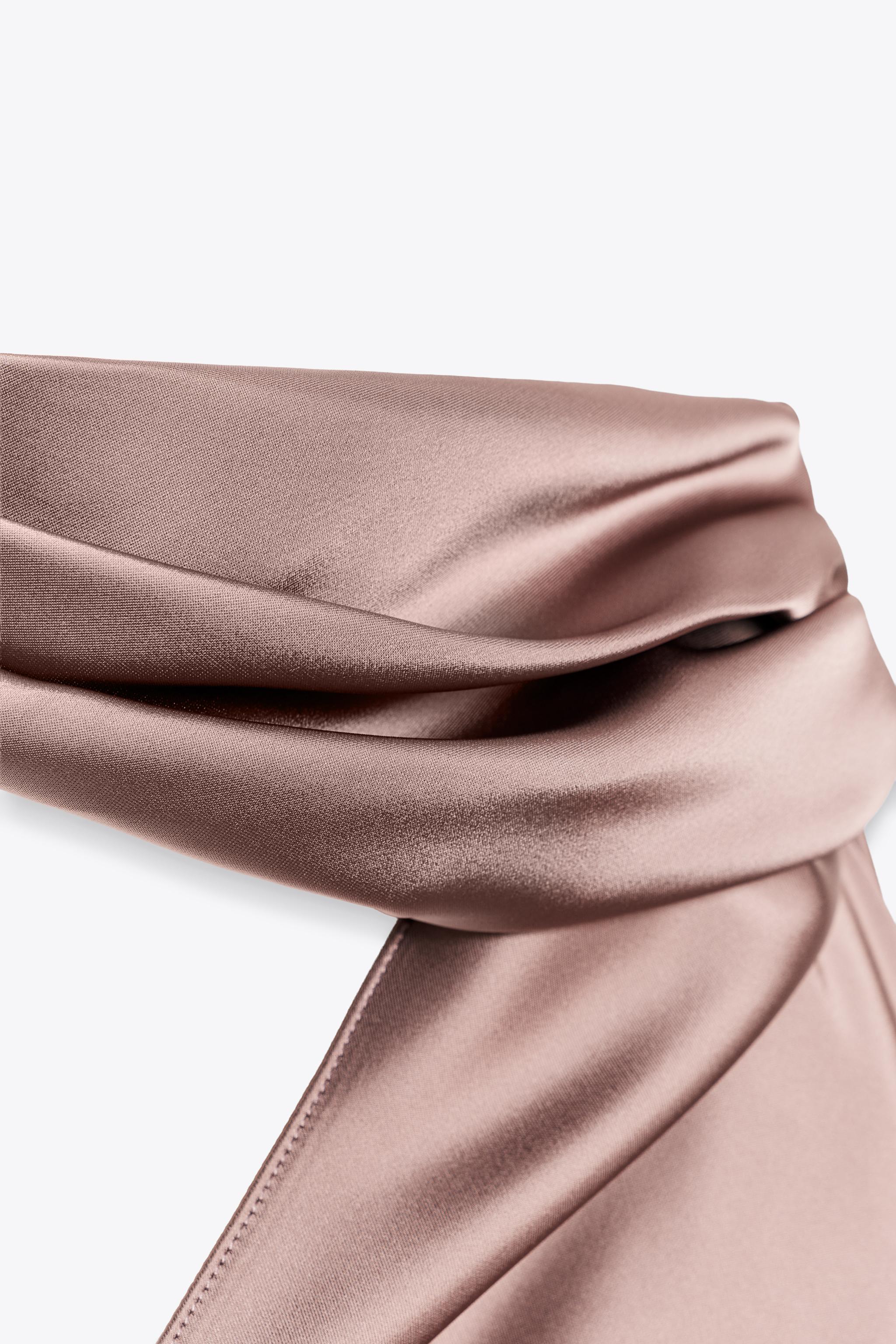 SATIN EFFECT HALTER SCARF TOP