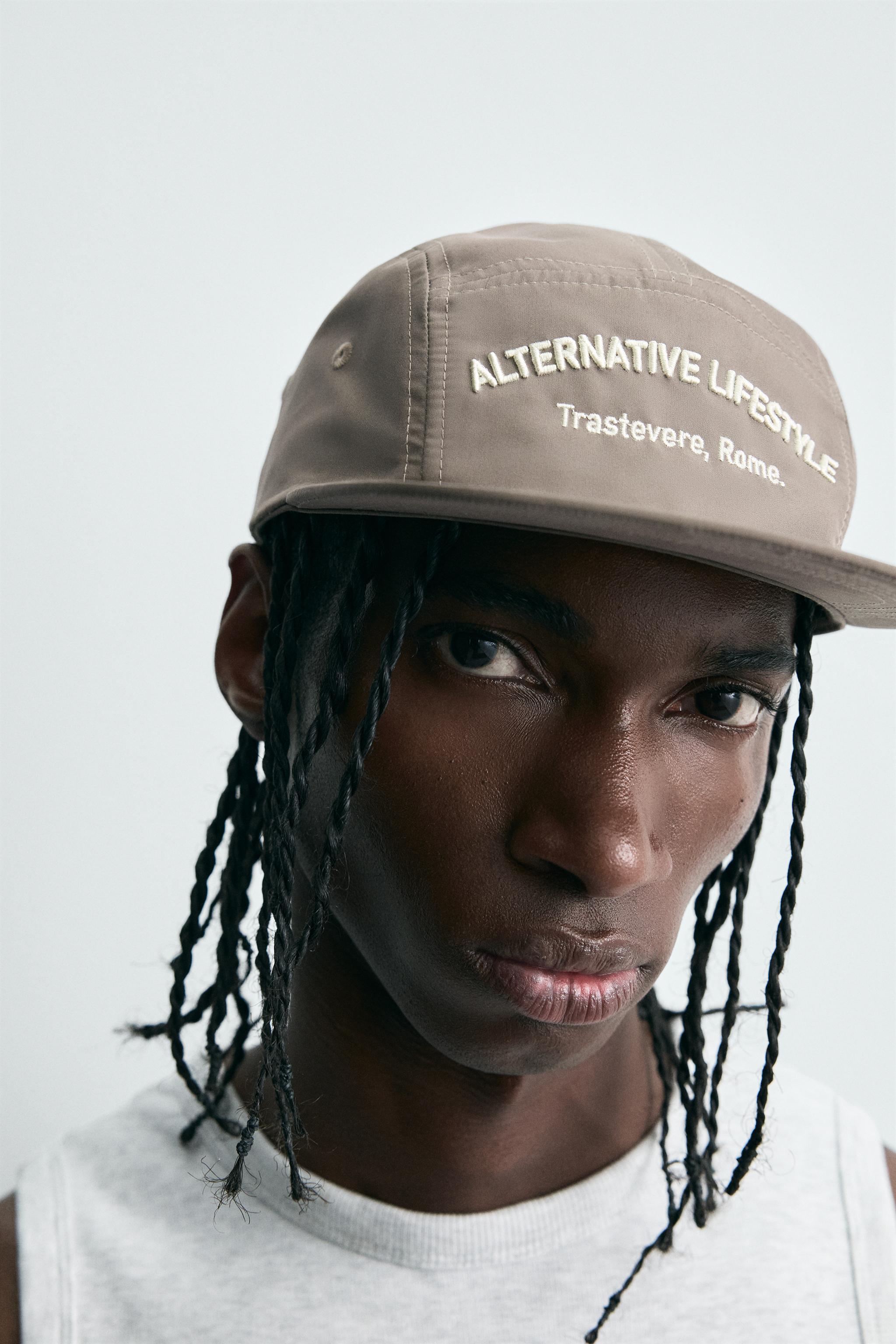 EMBROIDERED FLAT VISOR CAP