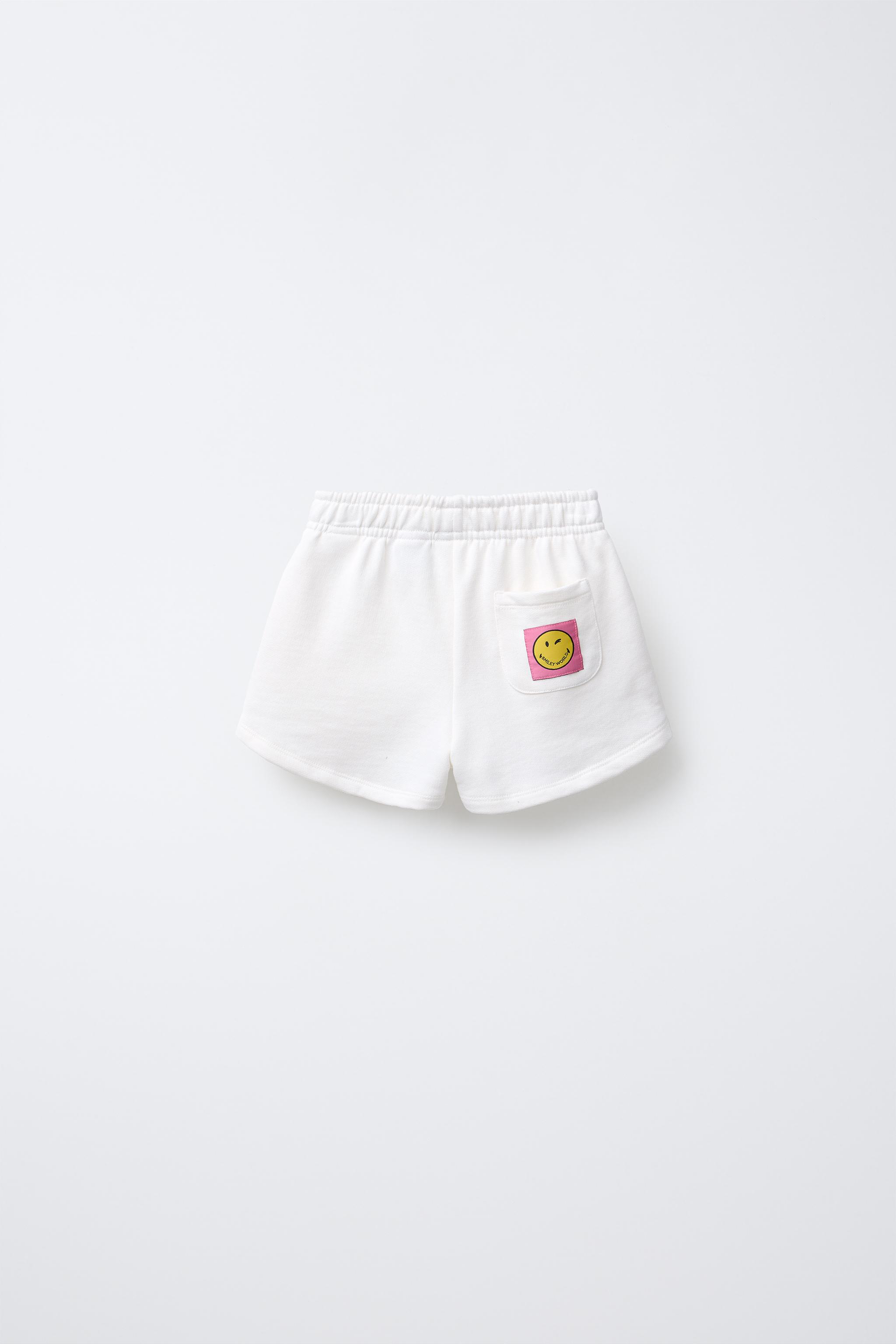 SMILEYWORLD ® RAISED SHORTS