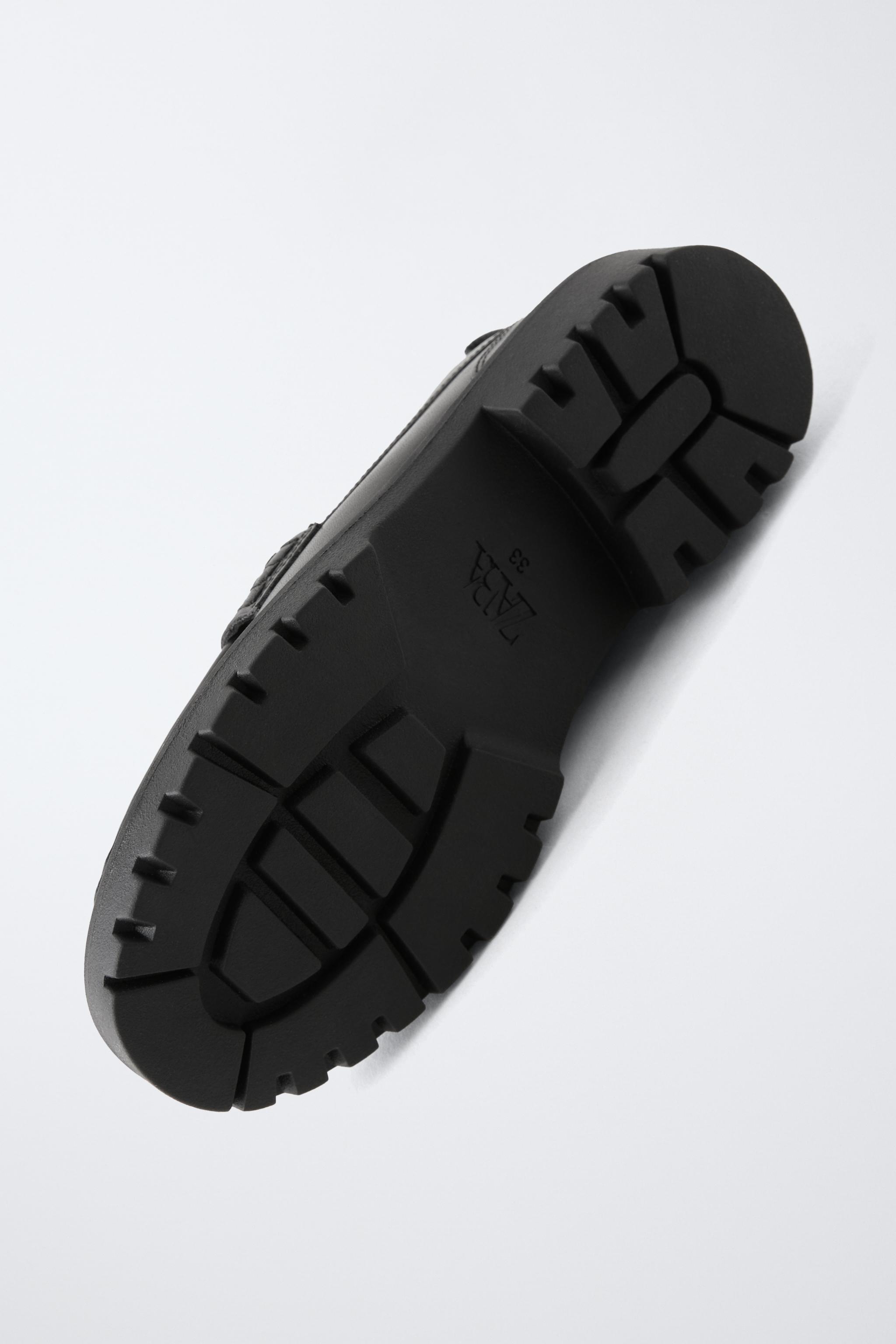 LEATHER SCHOOL SHOES