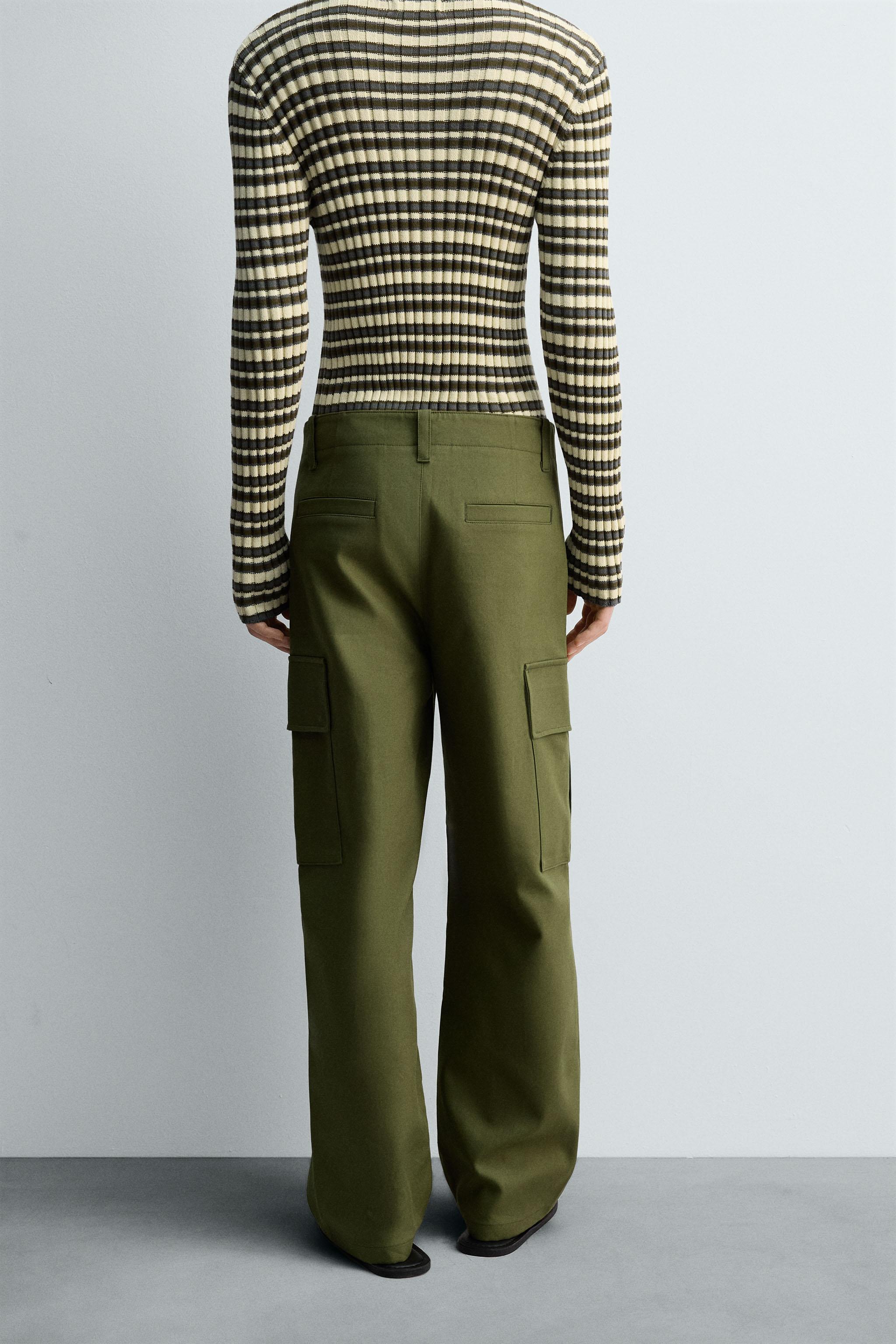 RELAXED FIT CARGO PANTS