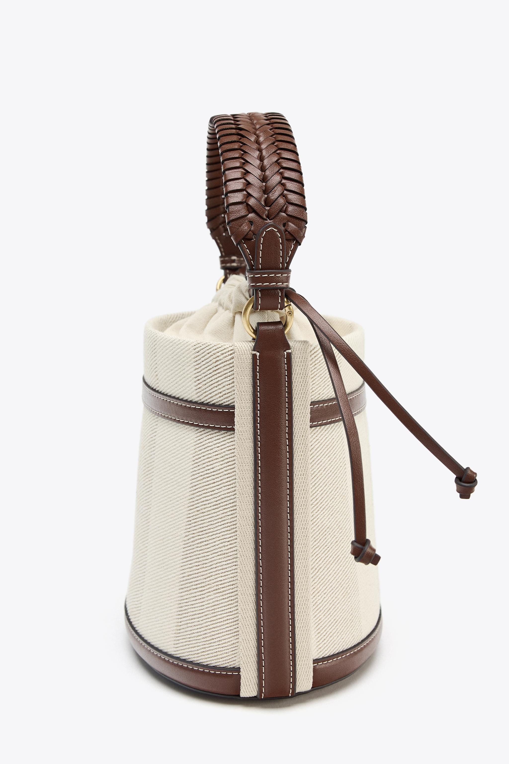STRIPED CANVAS BUCKET BAG