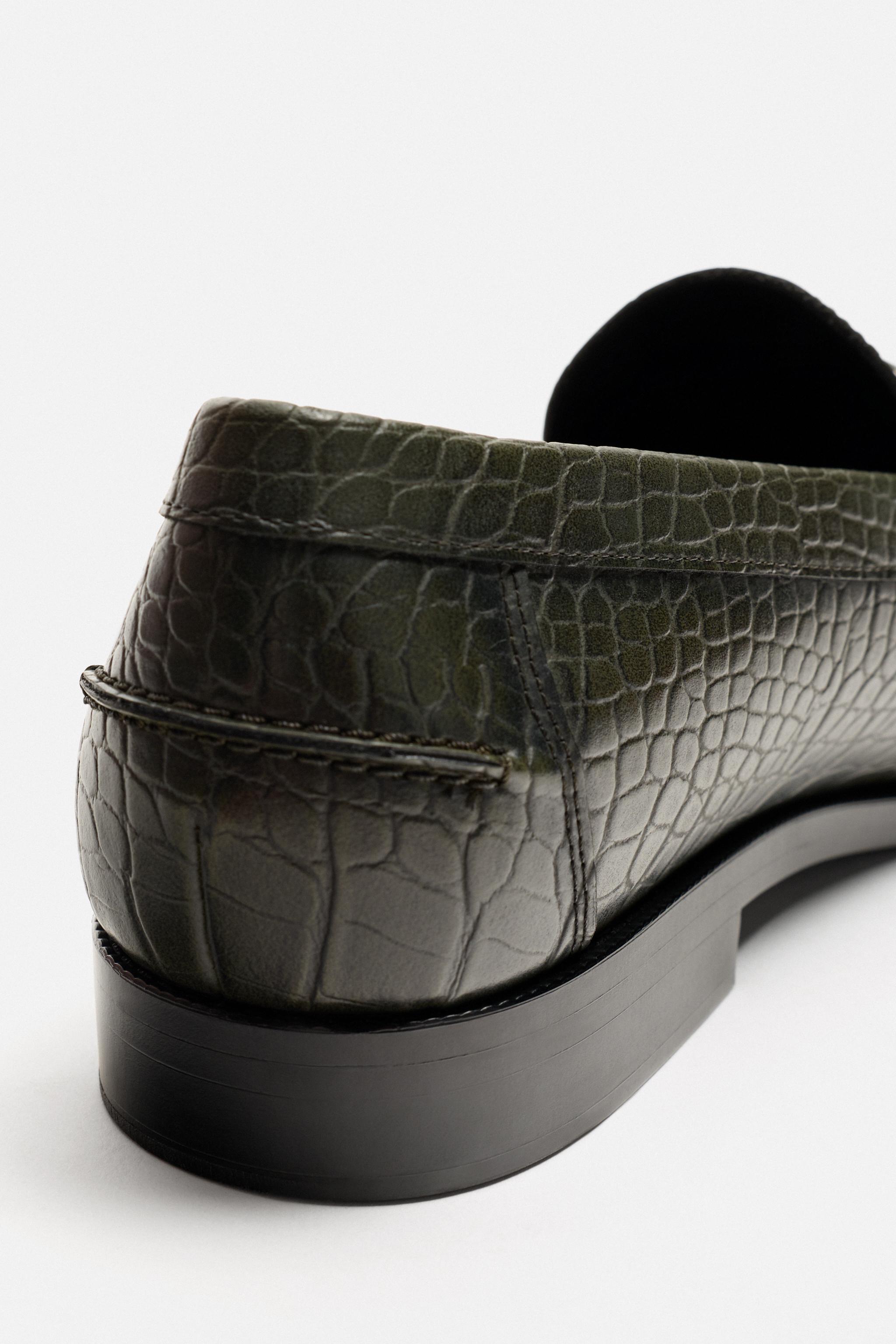 CROCODILE-EFFECT LOAFERS