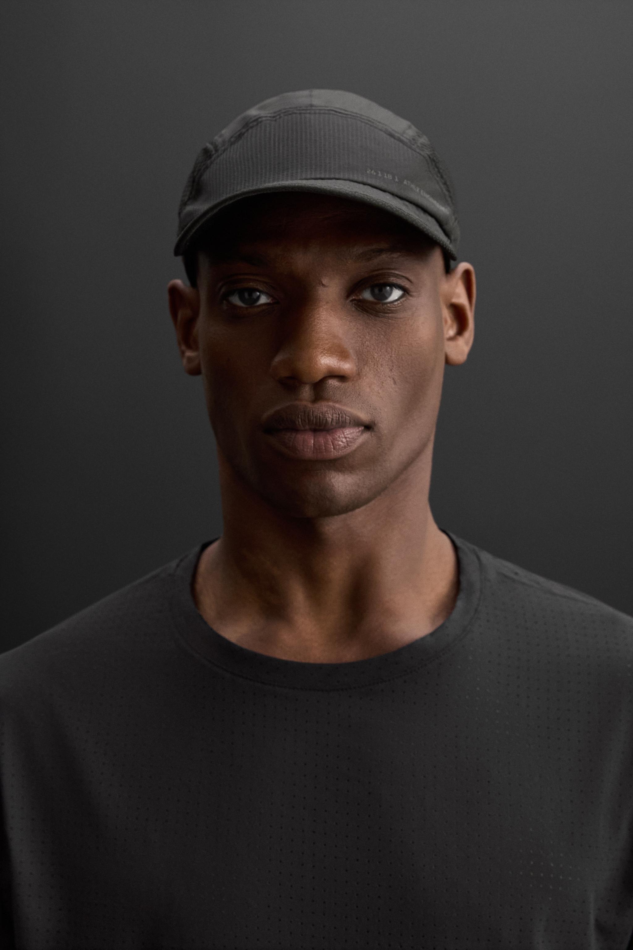 PERFORATED TECHNICAL CAP