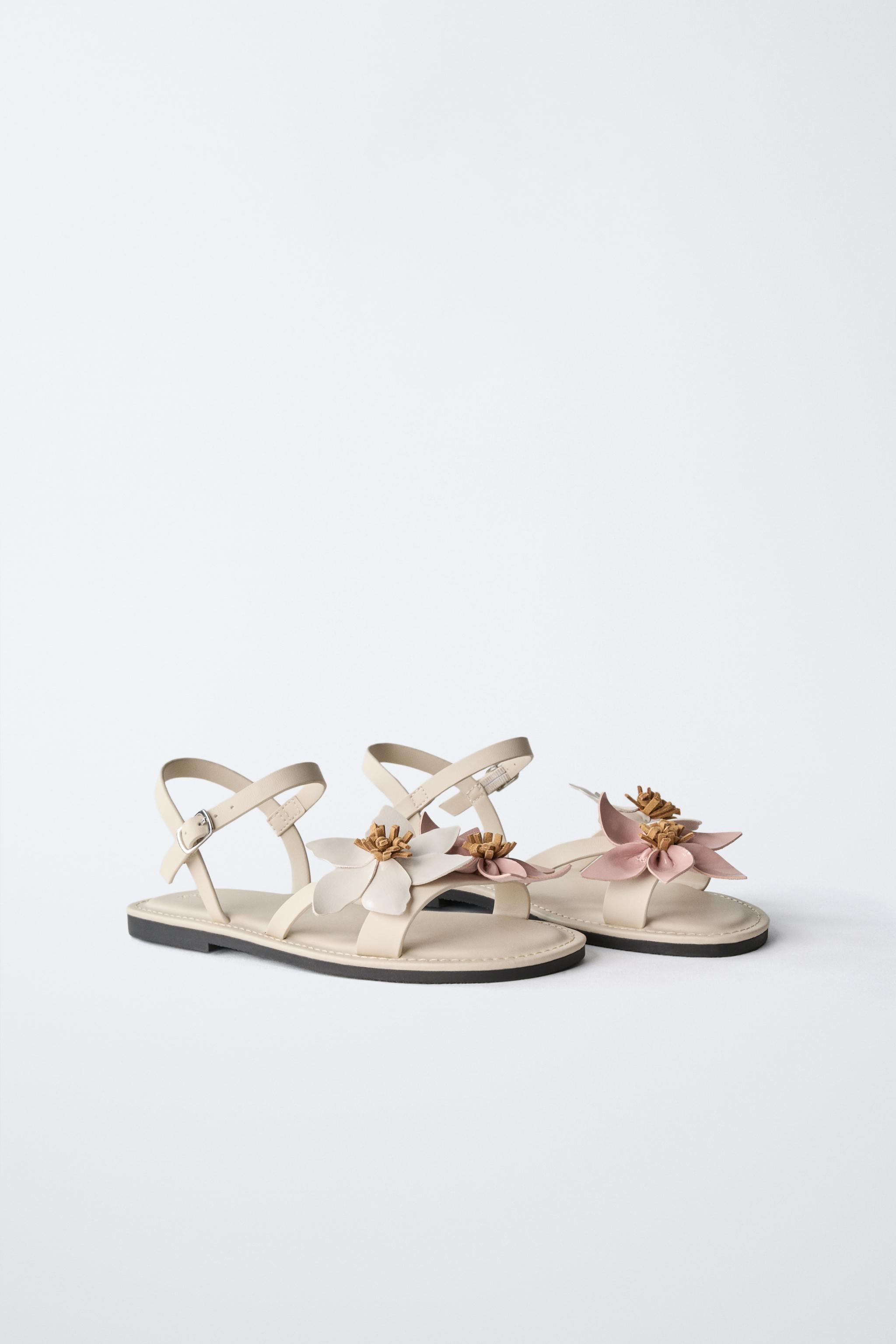3D FLOWER SANDALS