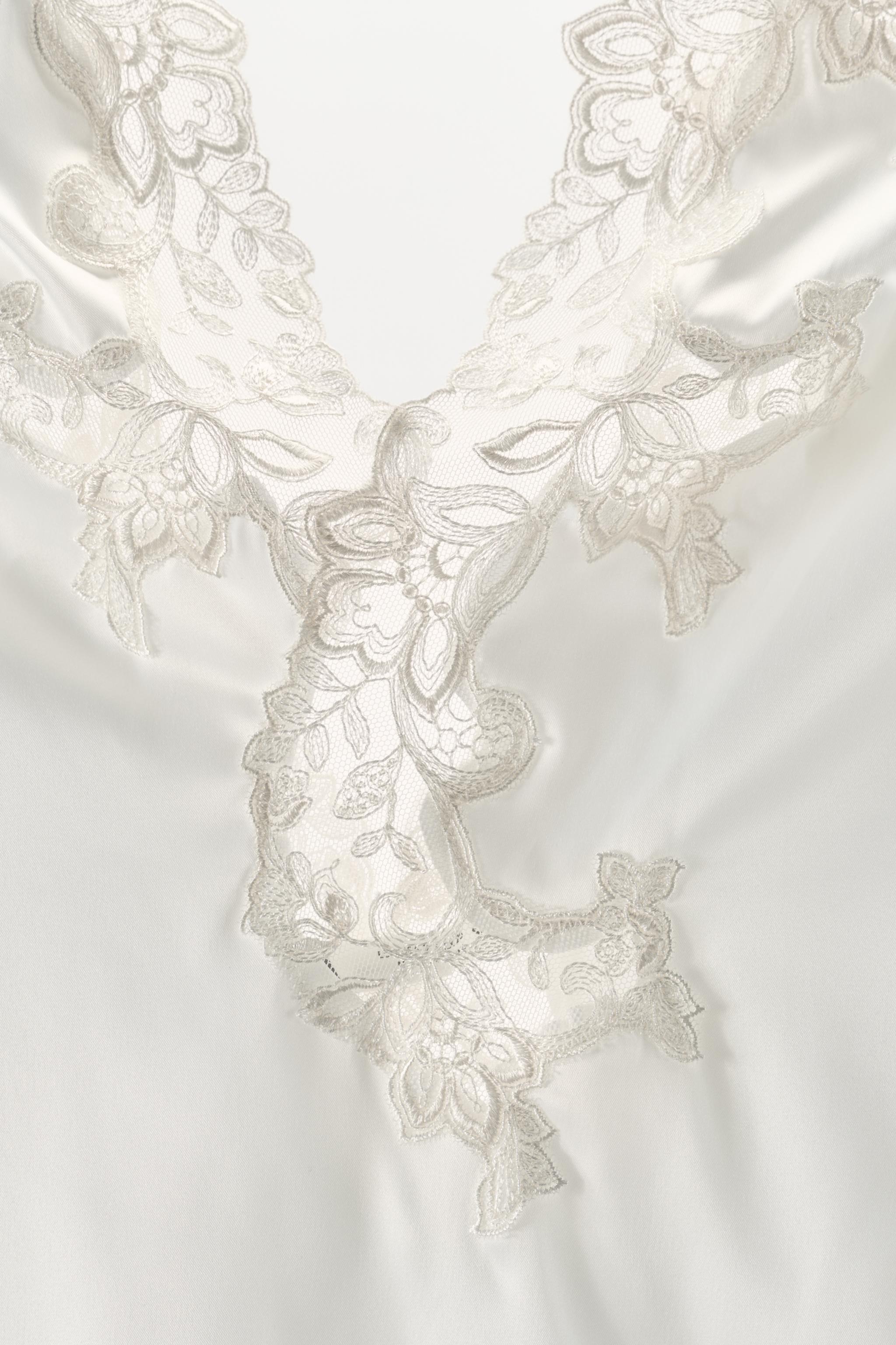 SATIN EFFECT EMBROIDERY LACE BODYSUIT