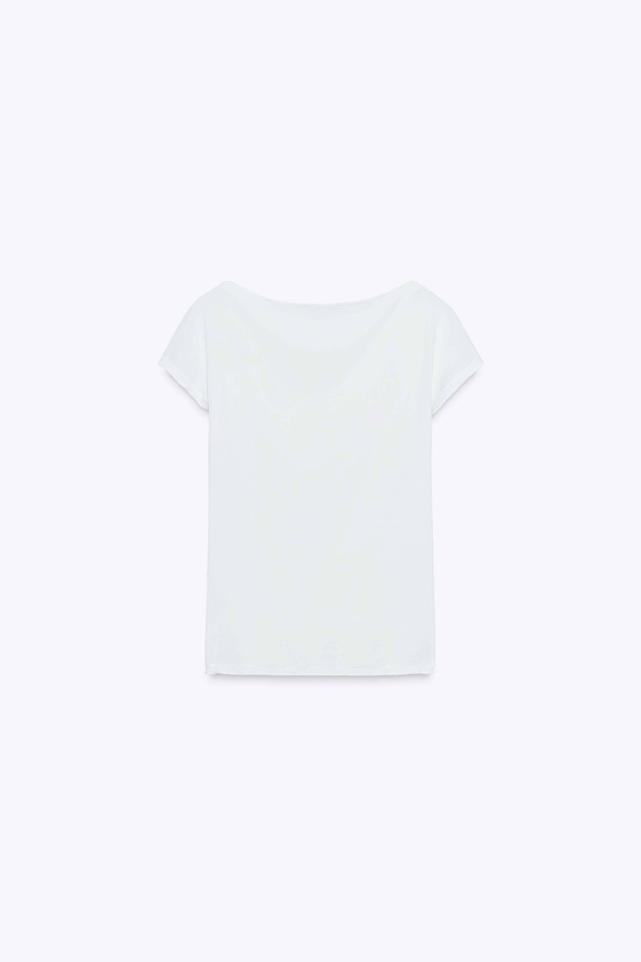 SHORT SLEEVE T-SHIRT