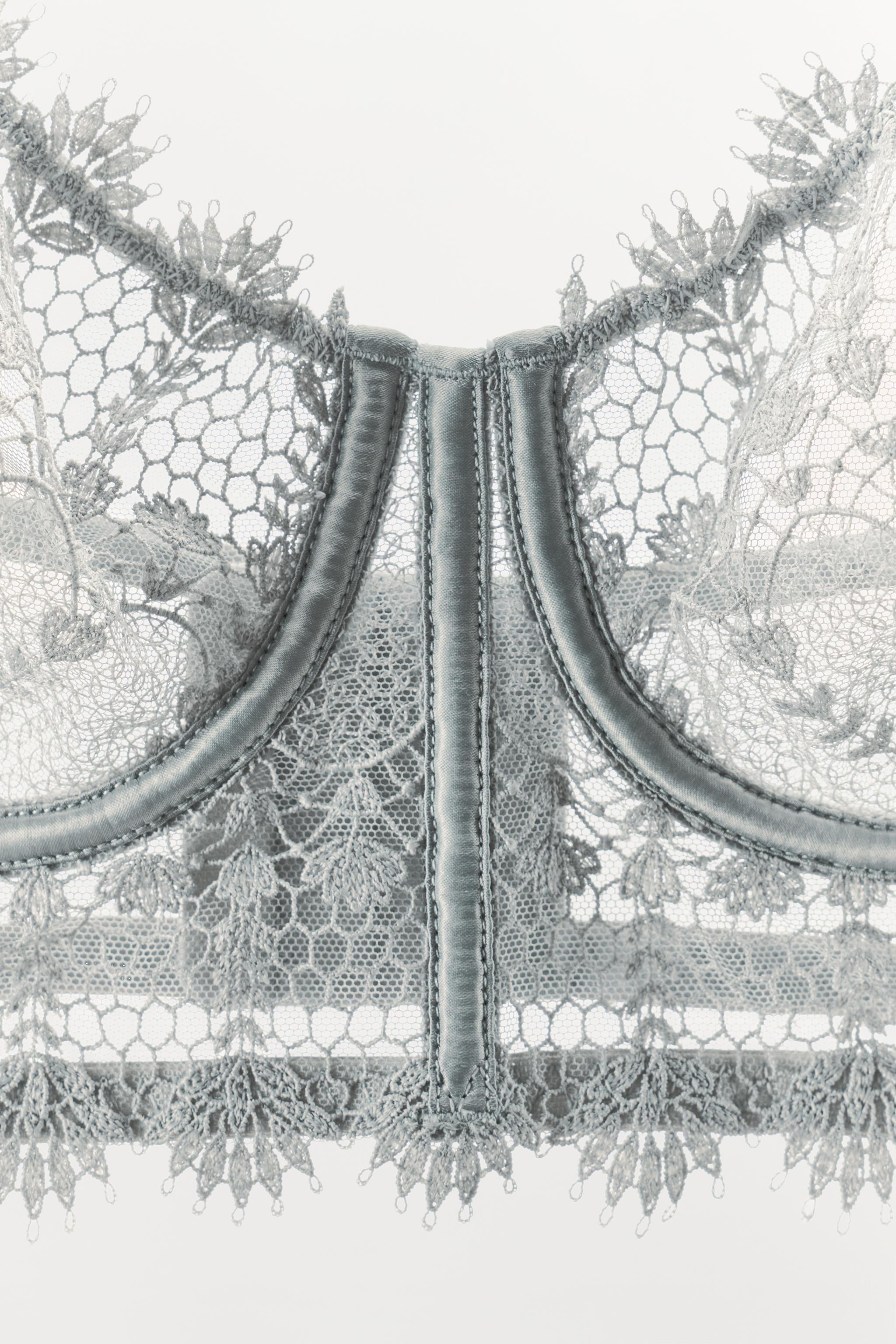 GUIPURE UNDERWIRE BRALETTE