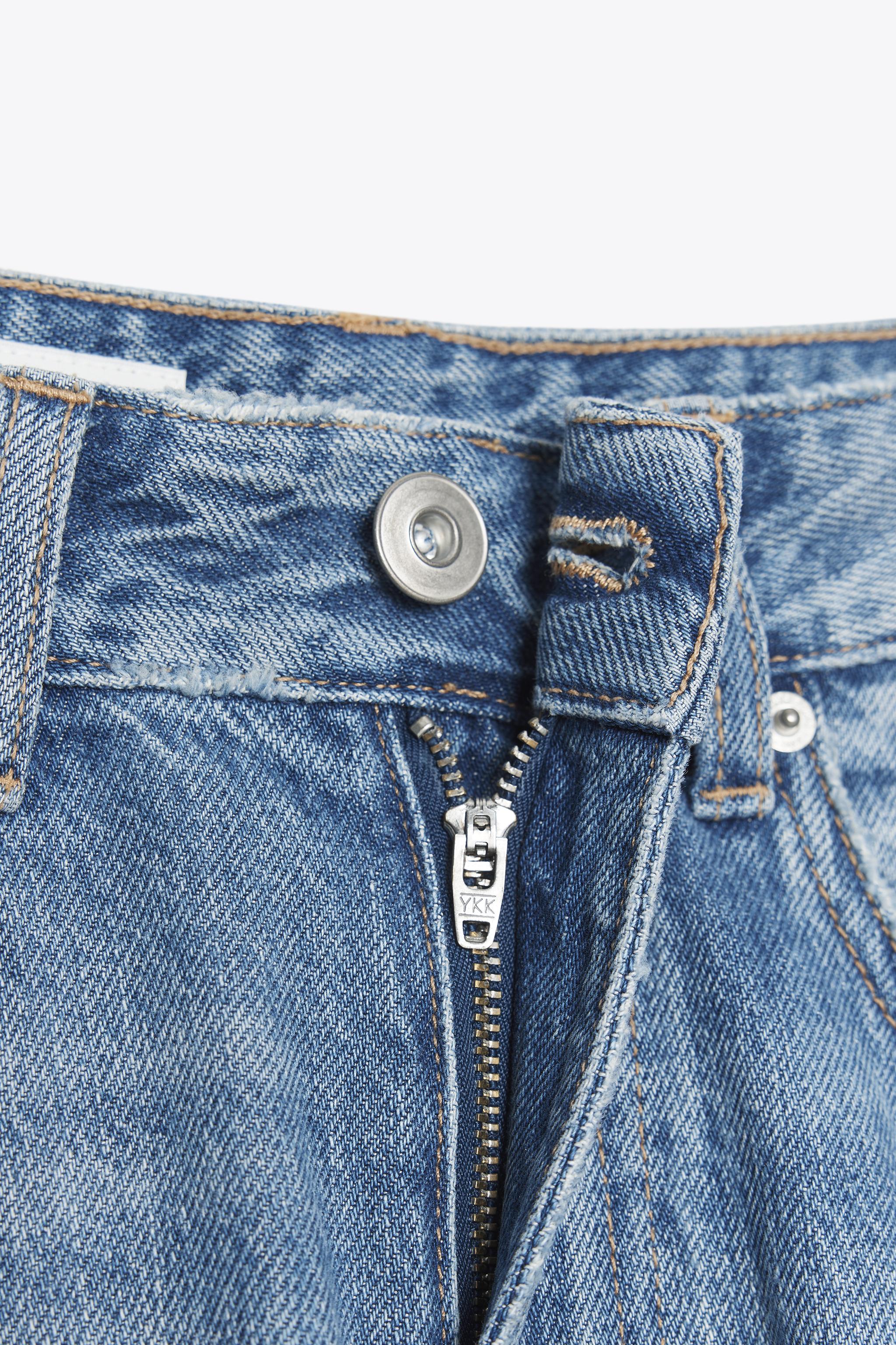 TRF OVERSIZE MID-RISE JEANS