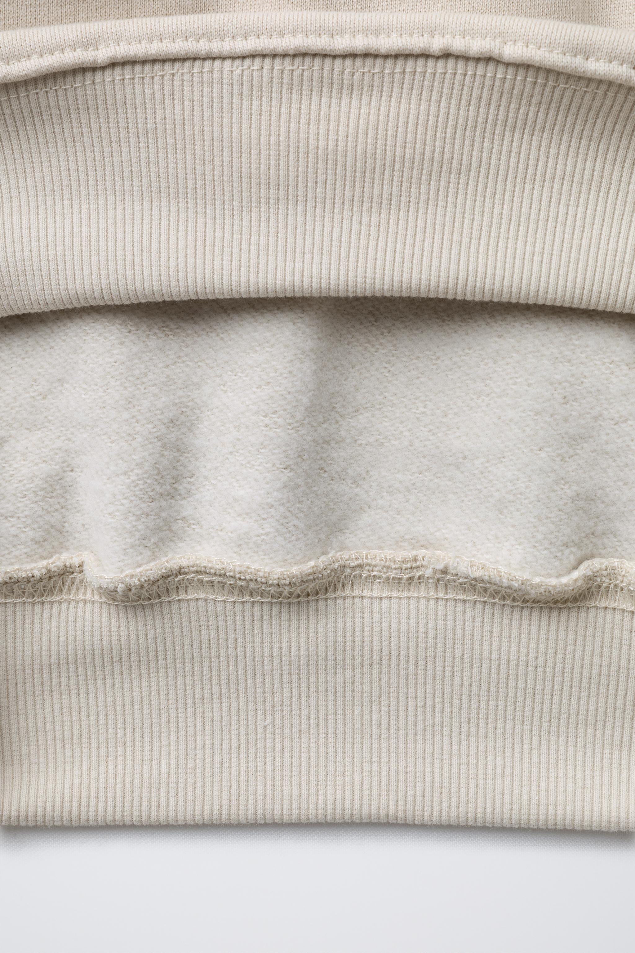 VARSITY HOODED SWEATSHIRT