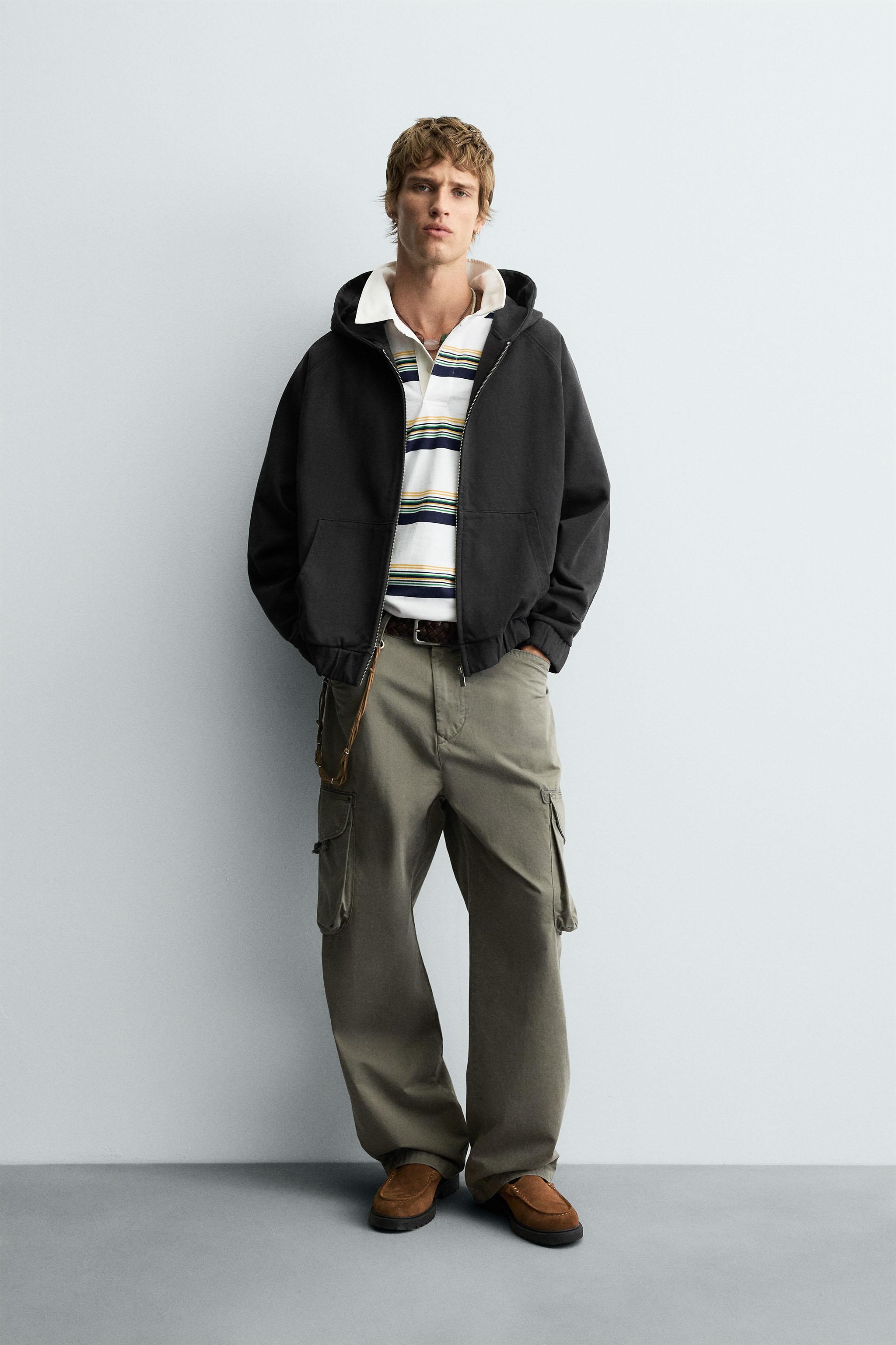 BOXY FIT HOODIE SWEATSHIRT