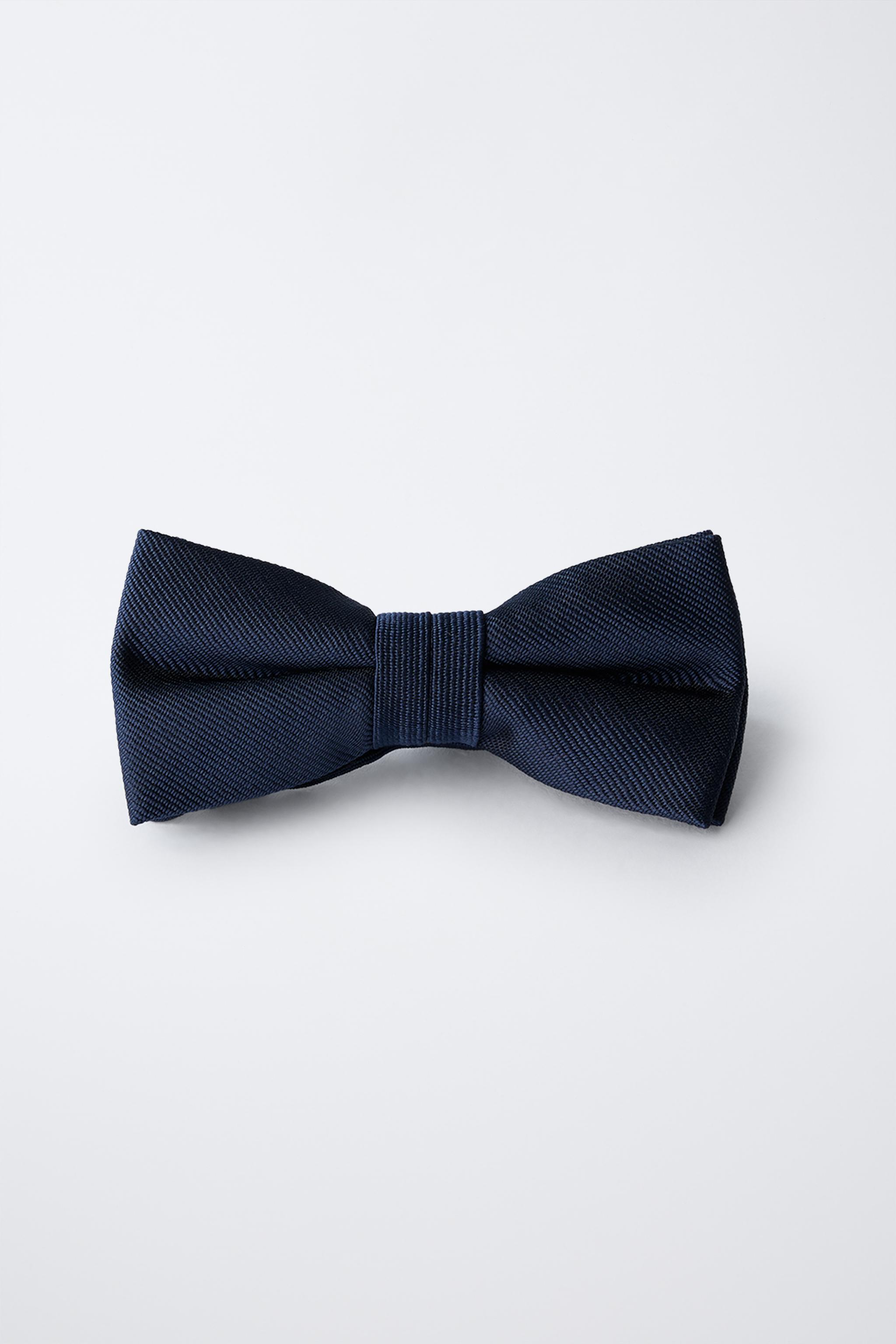 PLAIN BOW TIE