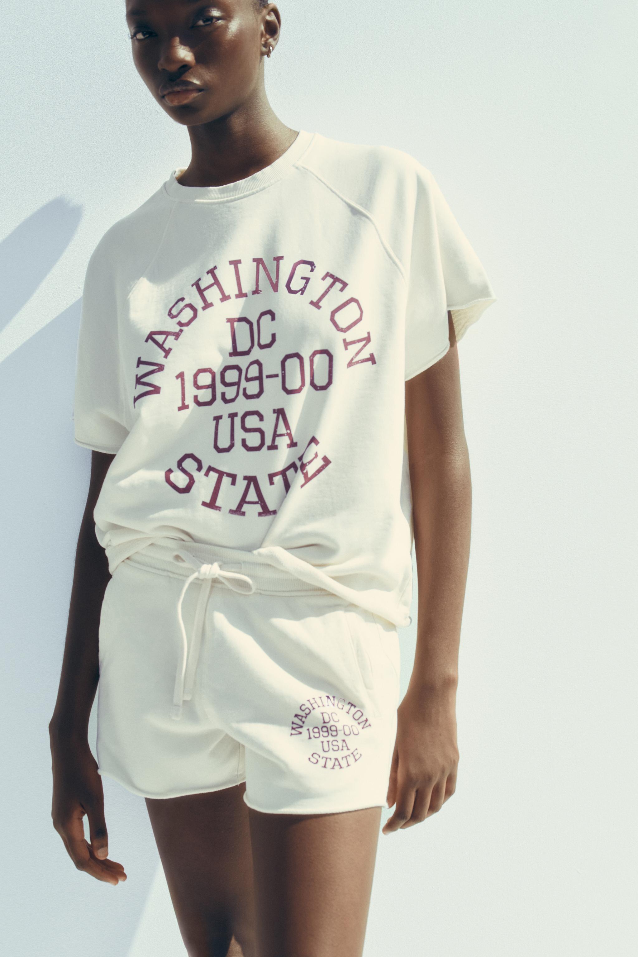 WASHED EFFECT TEXT PLUSH SWEATSHIRT