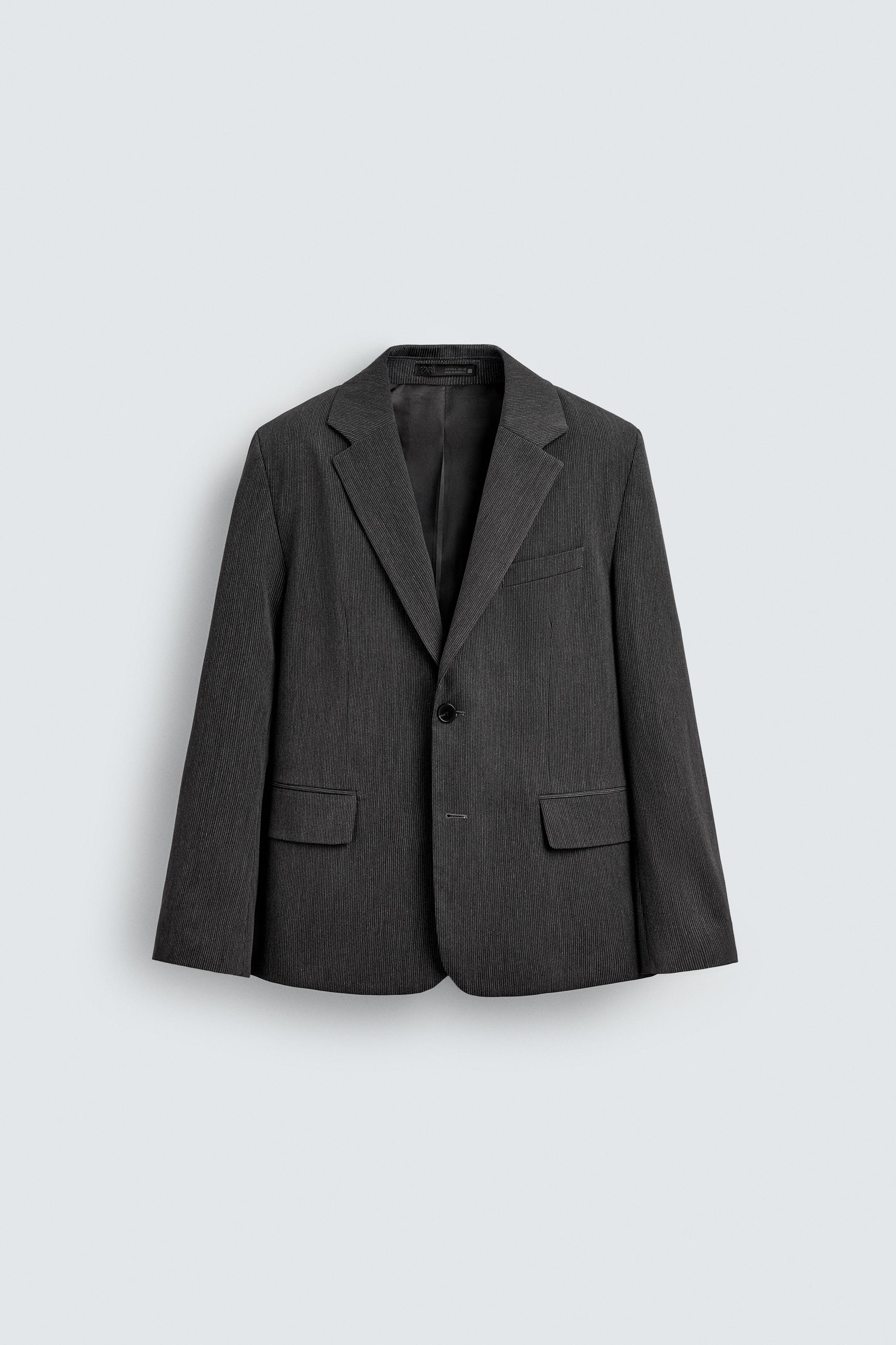 STRIPED OVERSIZED FIT BLAZER