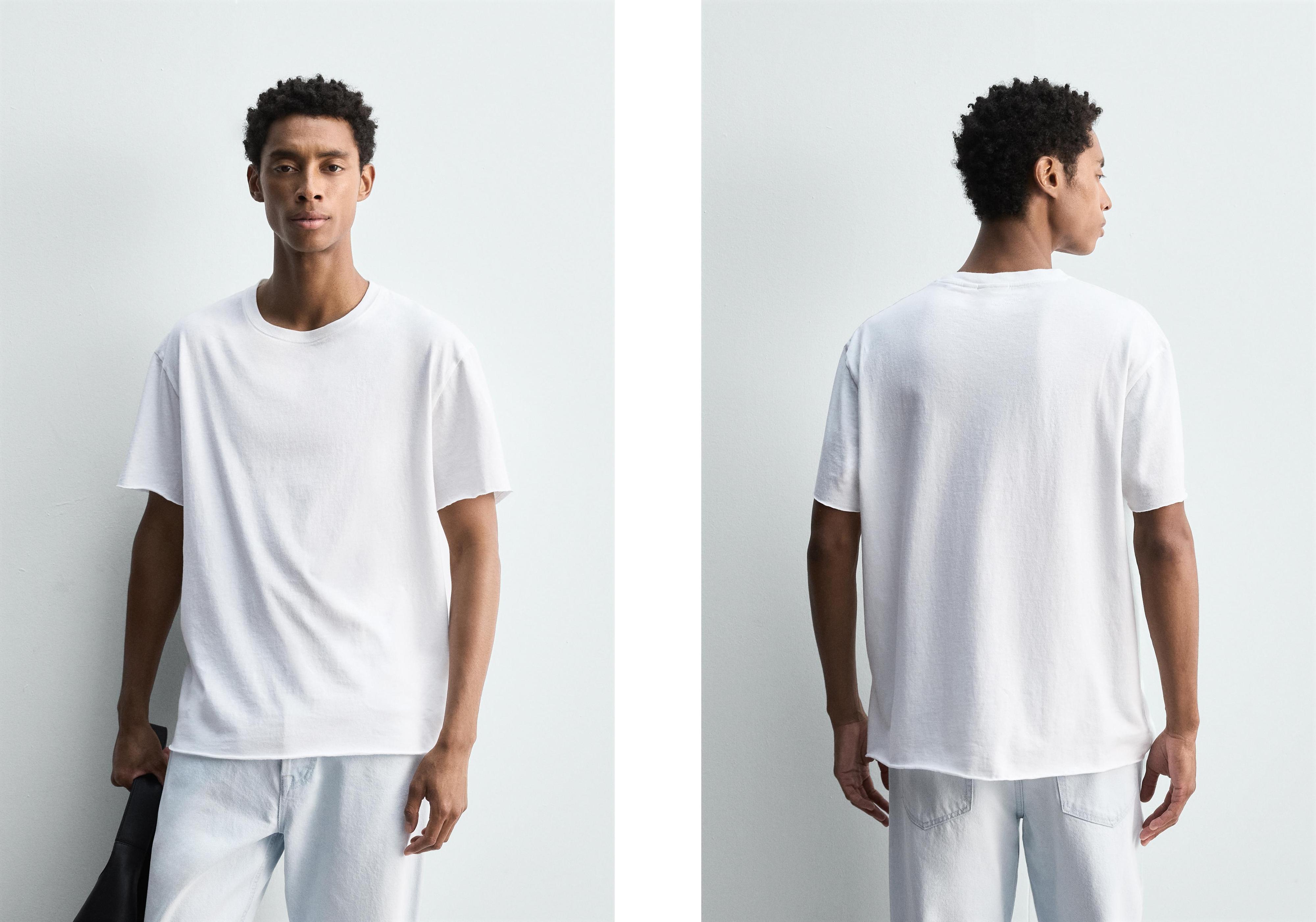 LIGHTWEIGHT T-SHIRT WITH IRREGULAR FINISH