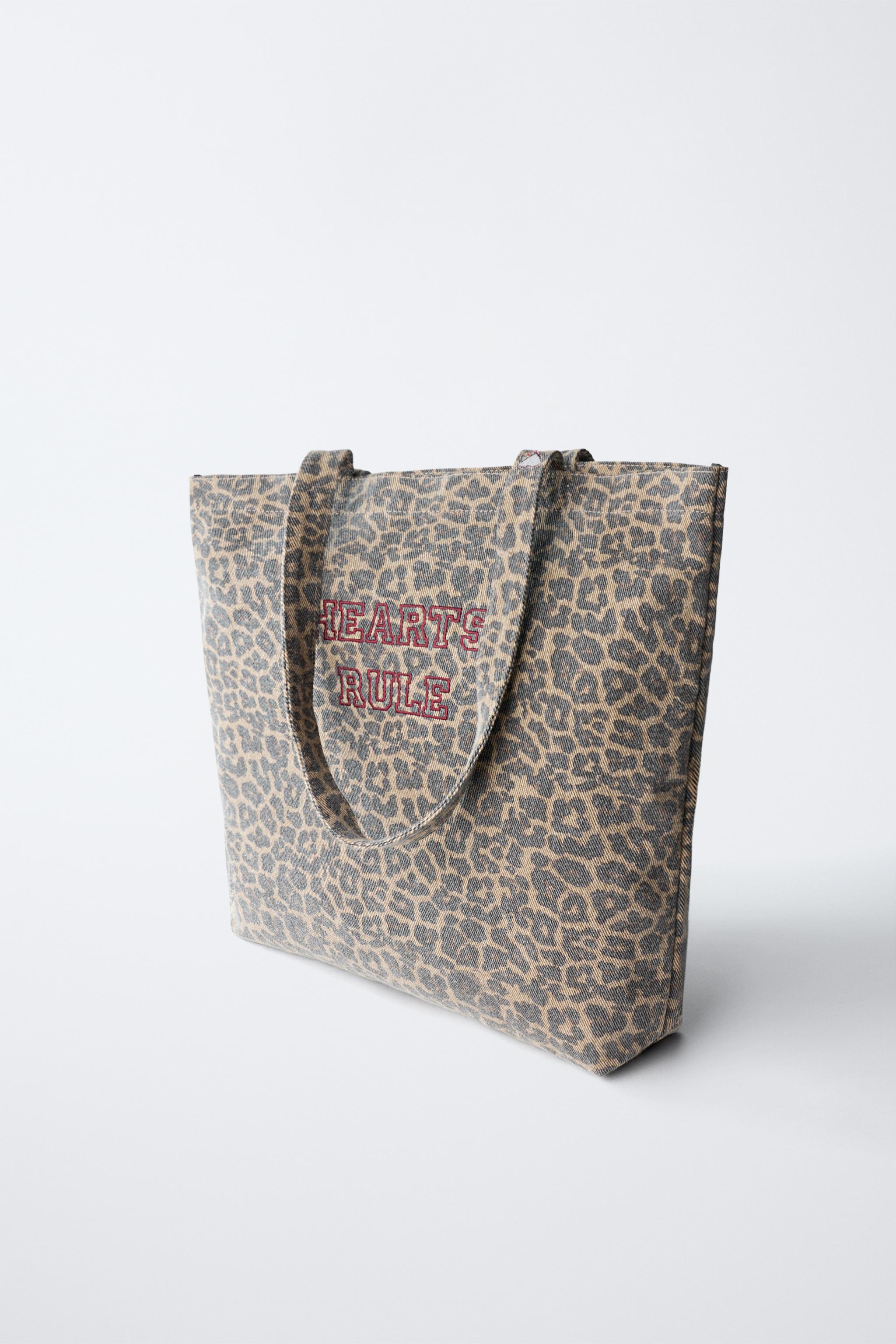 ANIMAL PRINT SHOPPER