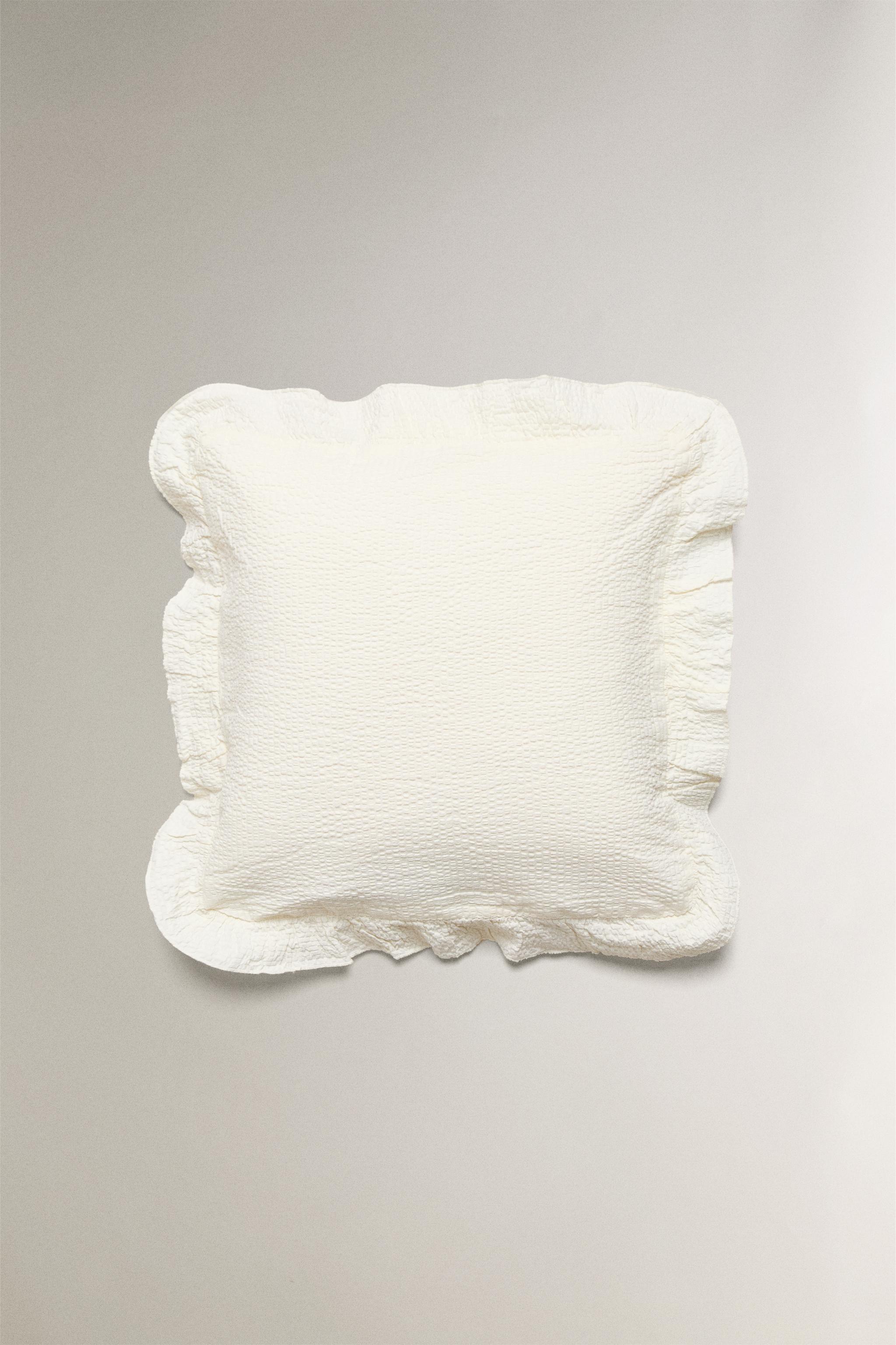 CHILDREN'S TEXTURED THROW PILLOW COVER