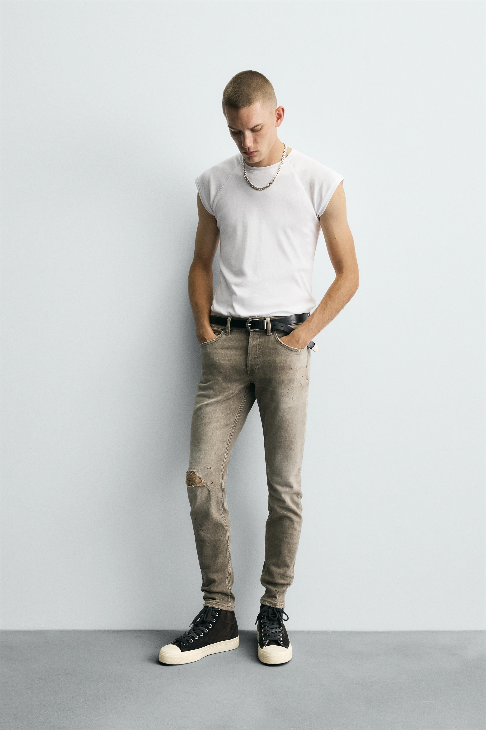 RIPPED SKINNY FIT JEANS