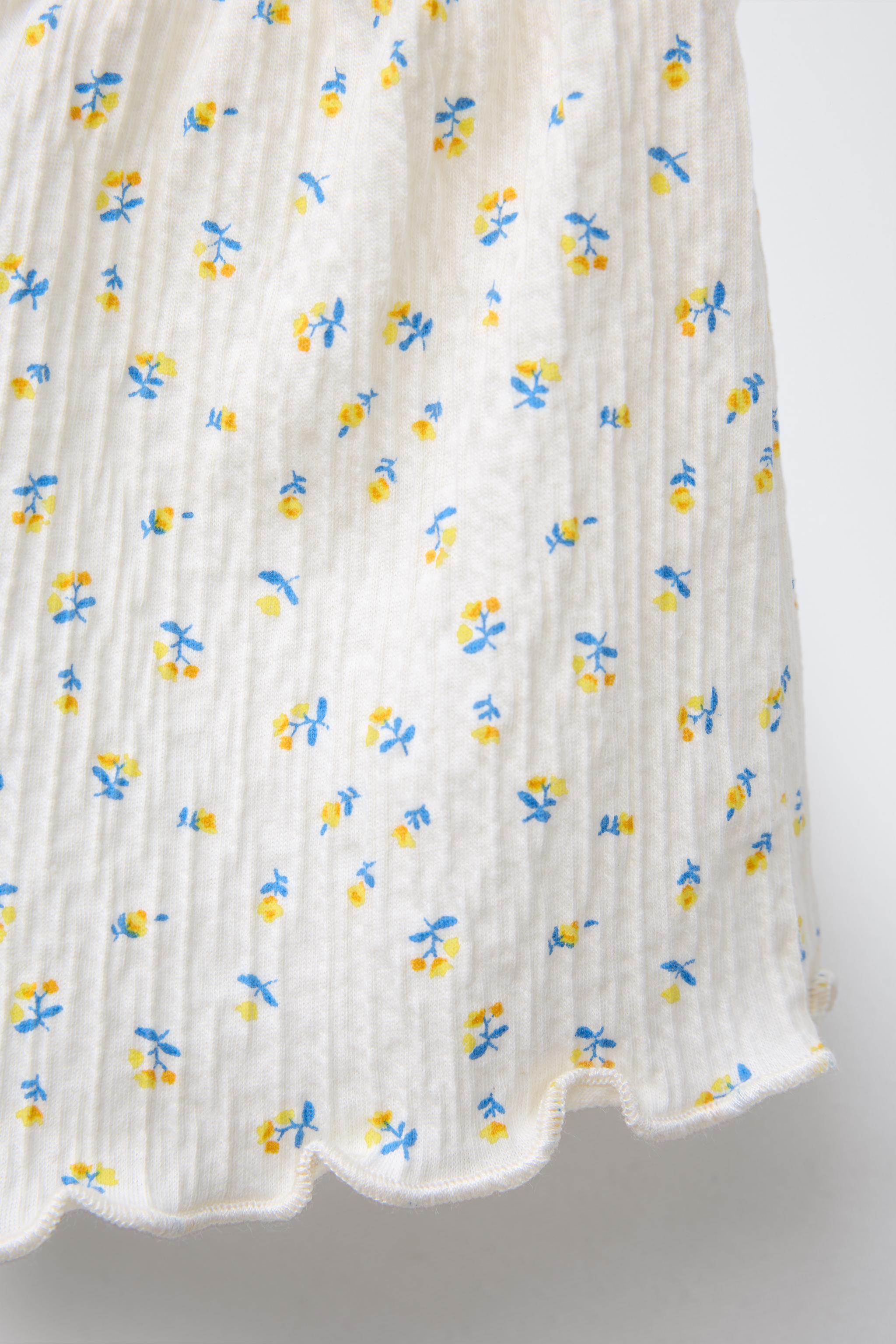 FLORAL PRINT BERMUDA SHORTS