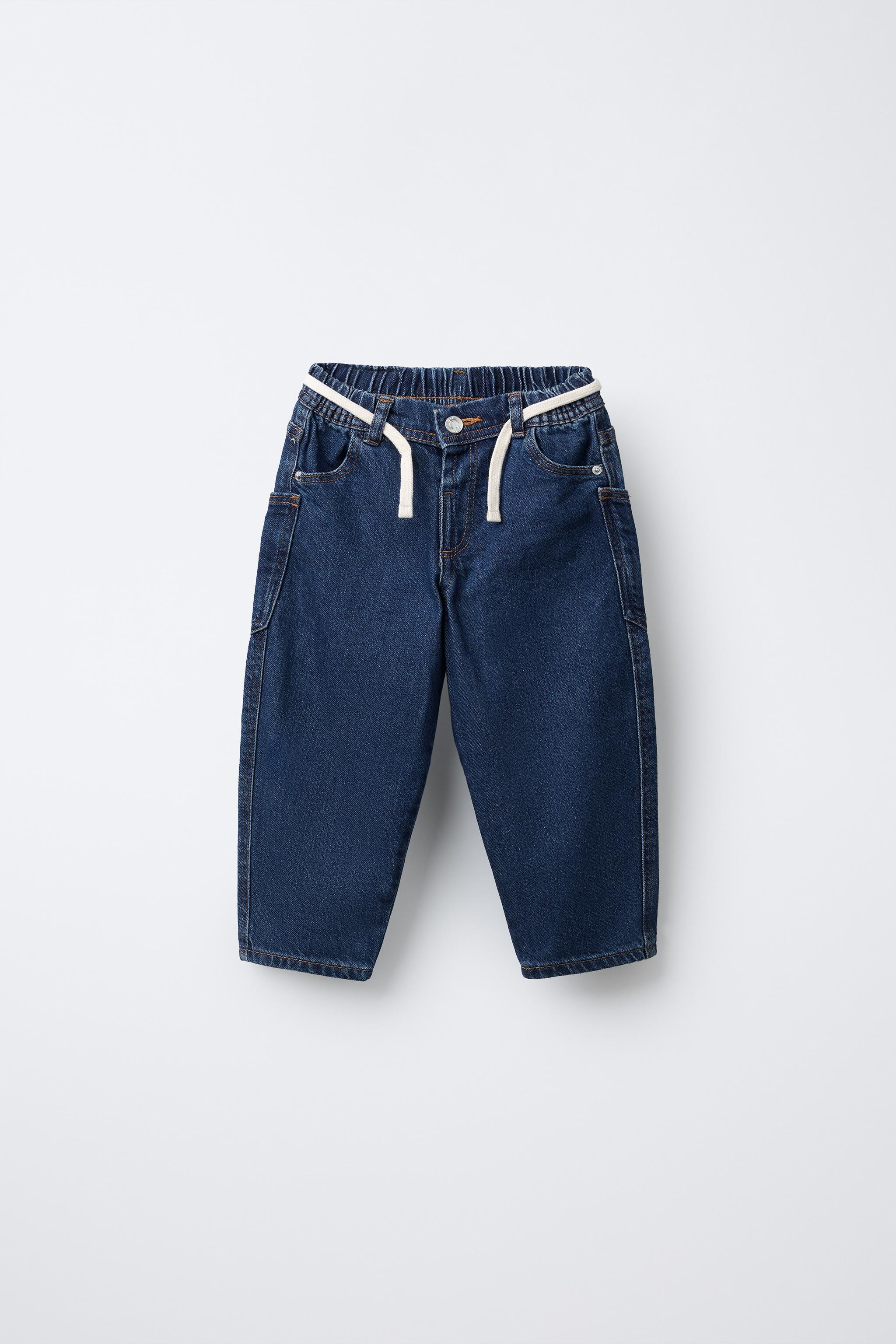 BAGGY JEANS WITH BELT