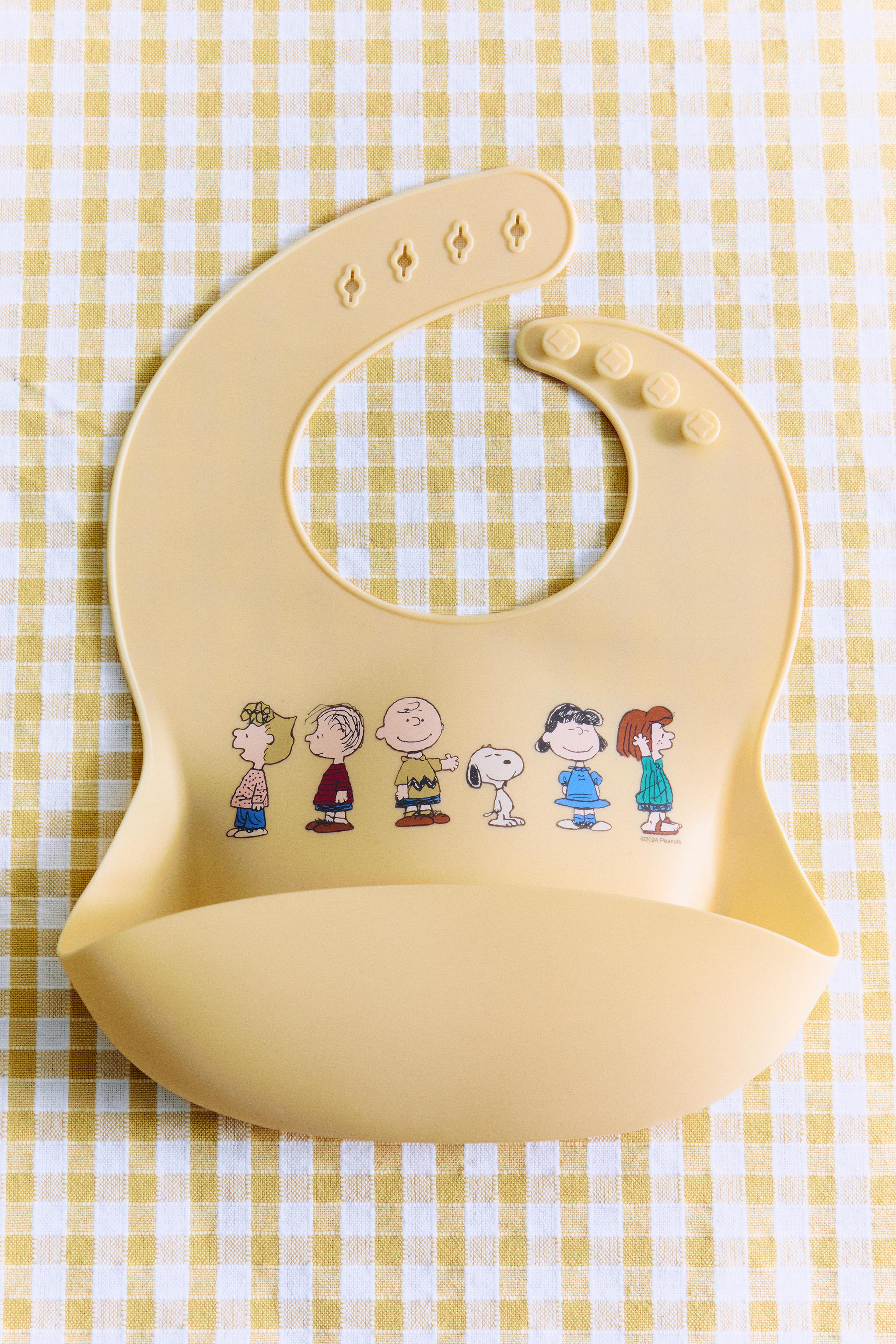 CHILDREN'S SILICONE PEANUTS™ BIB