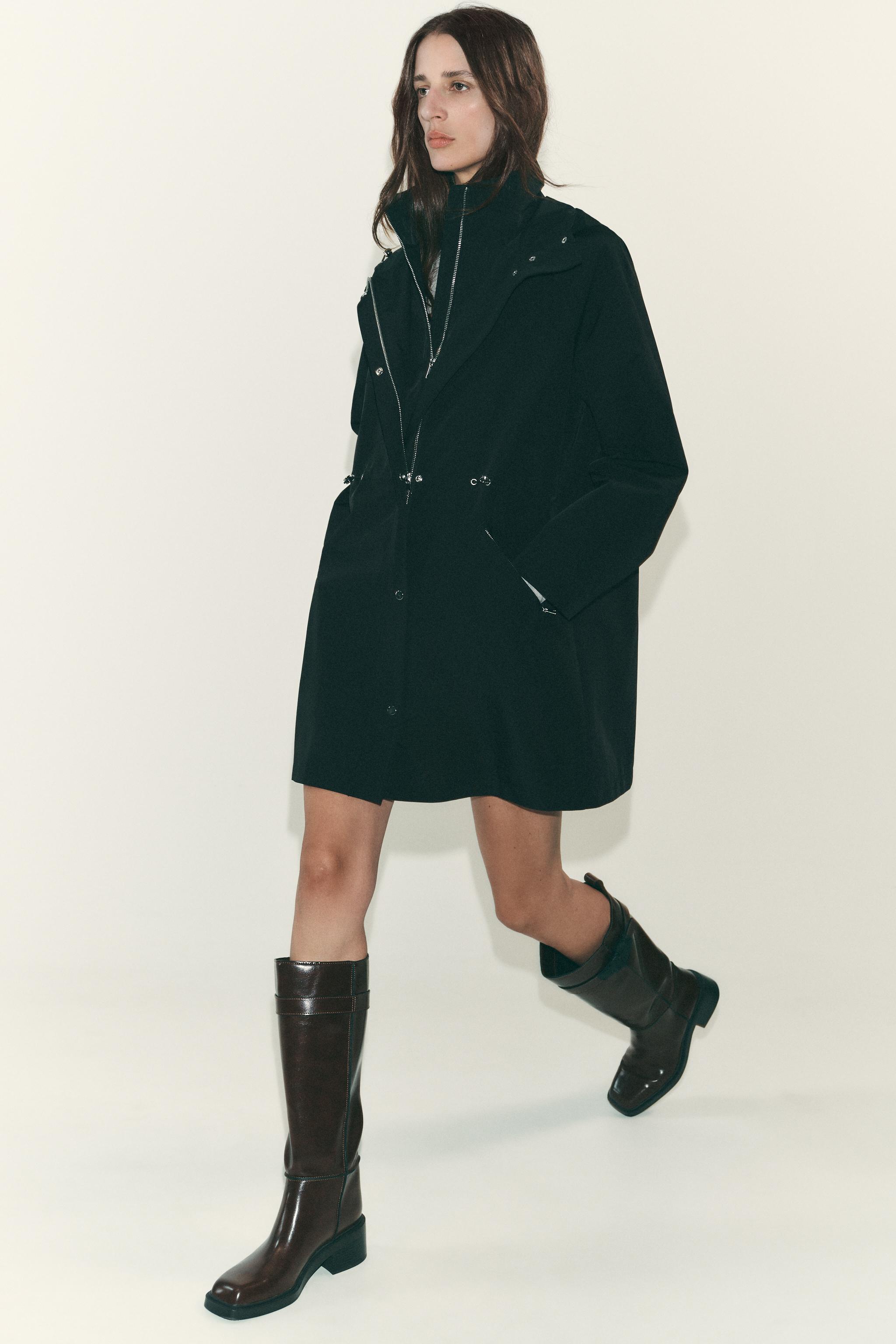 WATER REPELLENT HOODED JACKET