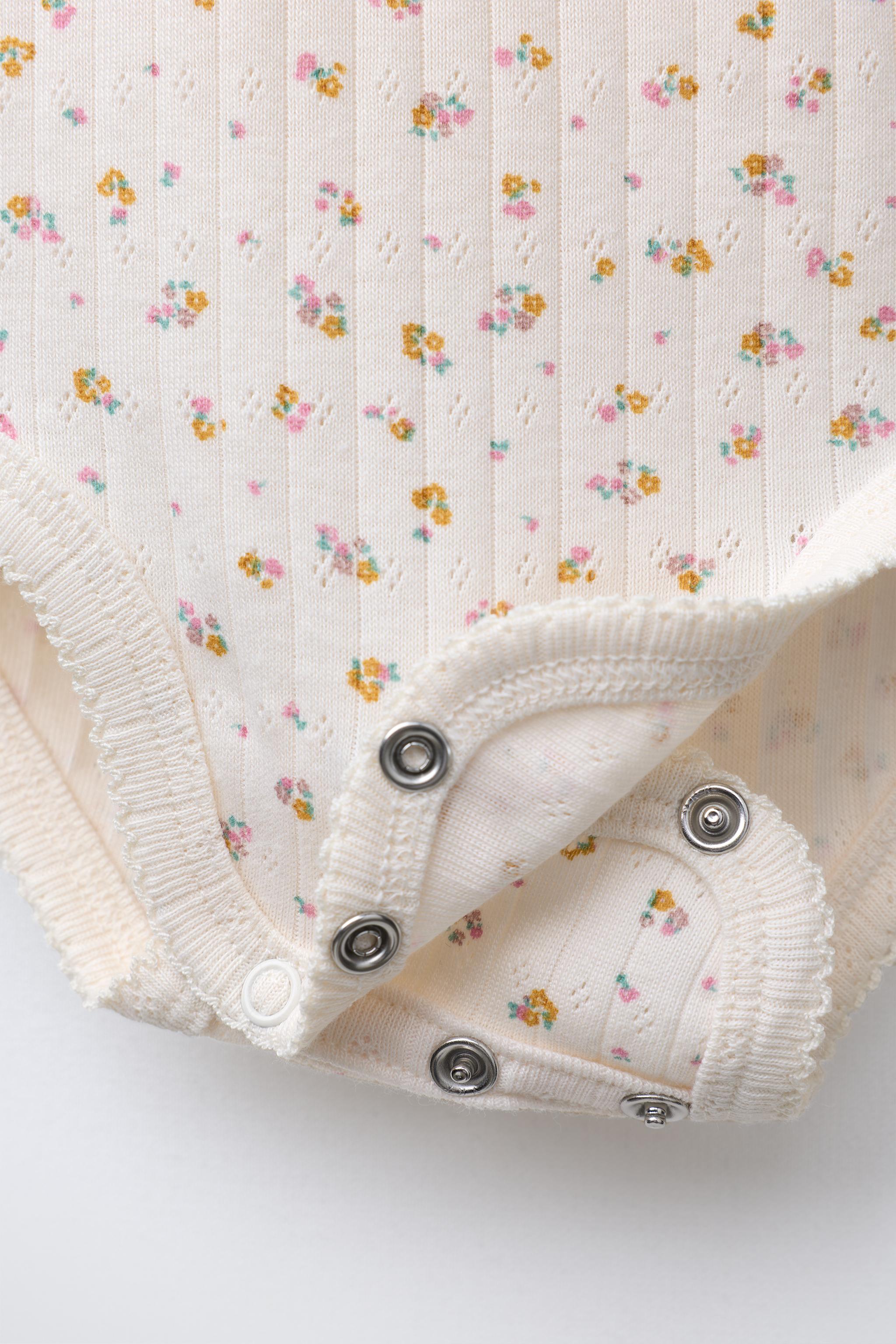 FLORAL PRINT CARDIGAN, BODYSUIT & LEGGING SET