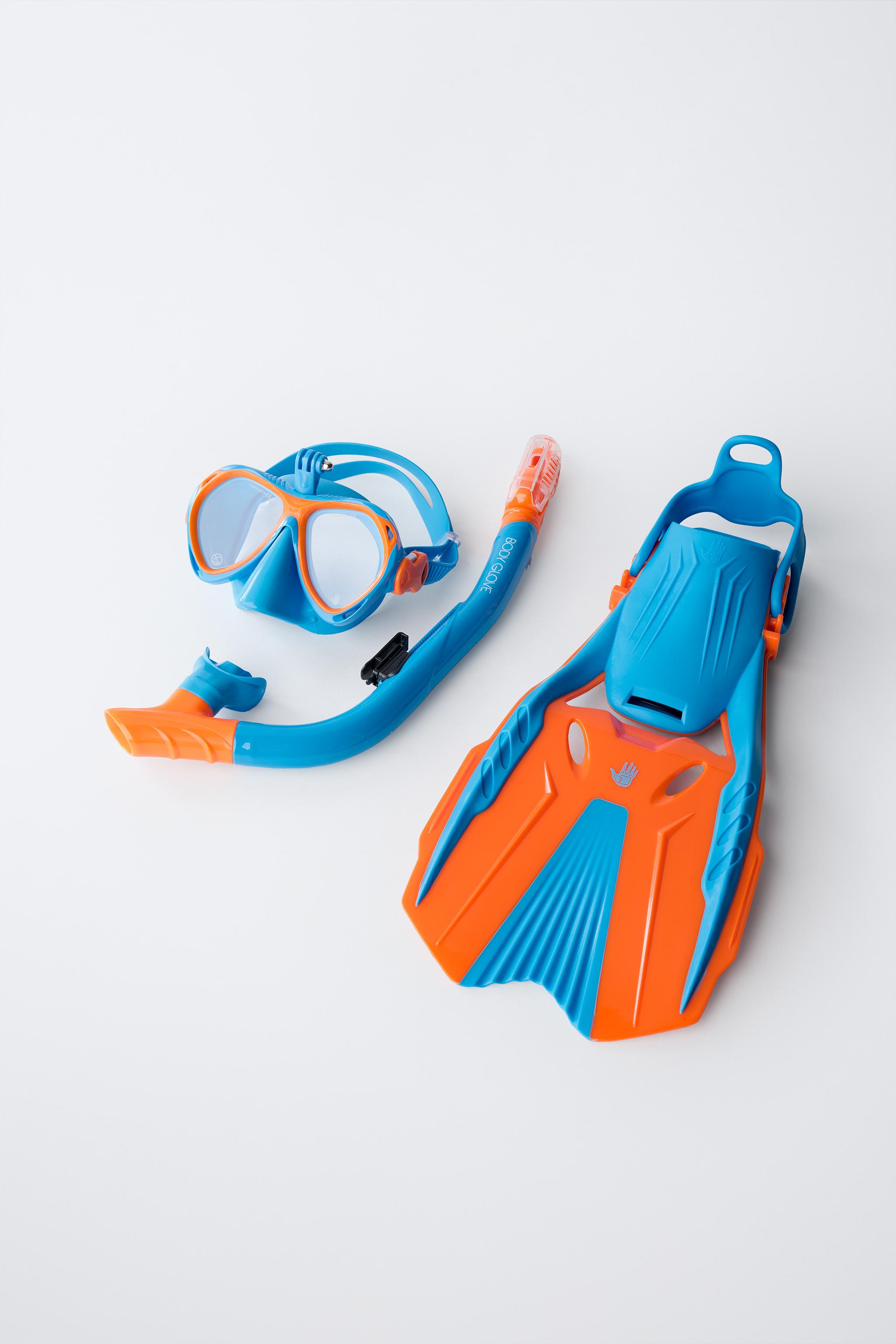 ZARA X BODY GLOVE © SNORKEL AND FINS SET