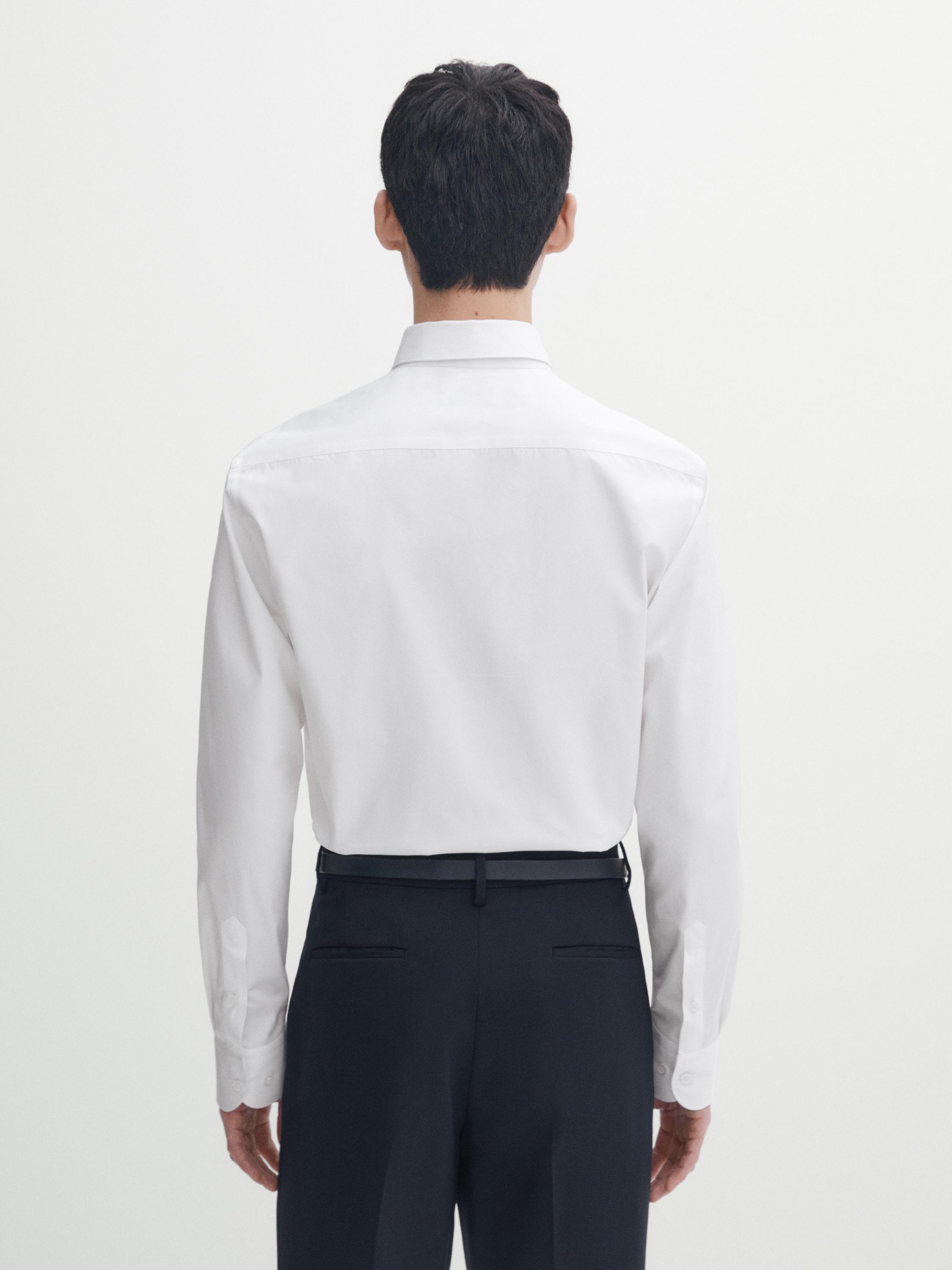 Slim fit 100% cotton poplin shirt